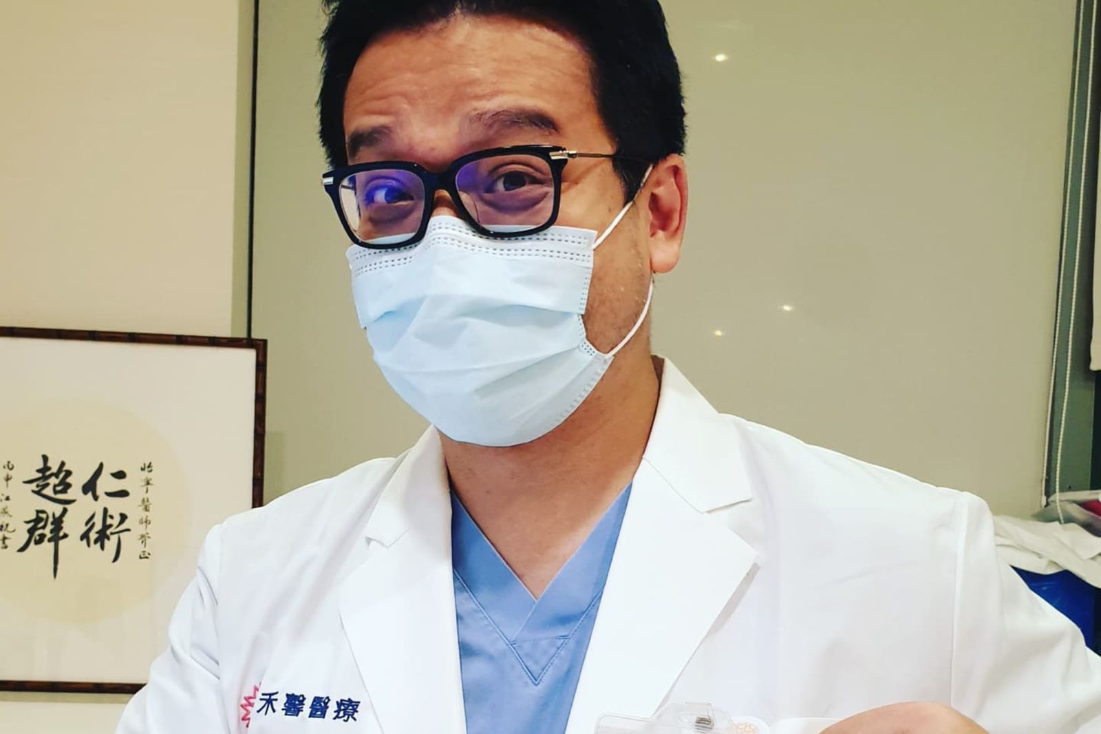 醫師林思宏燒肉店打人!怒嗆「我禾馨集團的」 詐保案還在審又被告