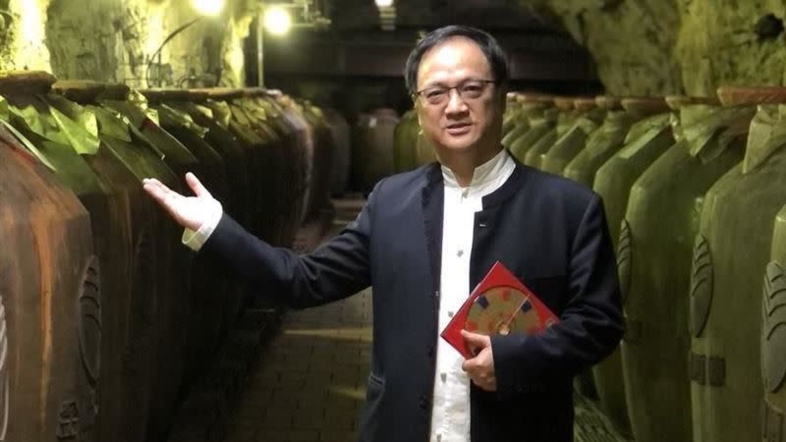 江柏樂稱「不婚不生會斷生路」挨轟	再開嗆「不信的人沒福報」：老了就知道