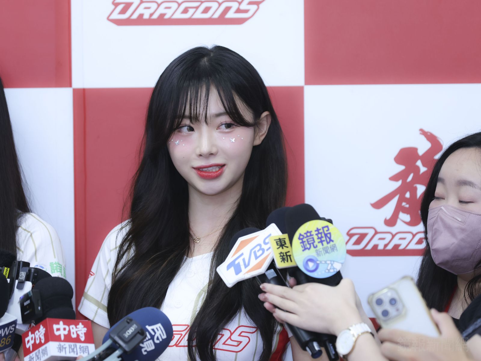 味全龍韓籍啦啦隊「遭酒駕車追撞」　脖子很痛得「持續治療」