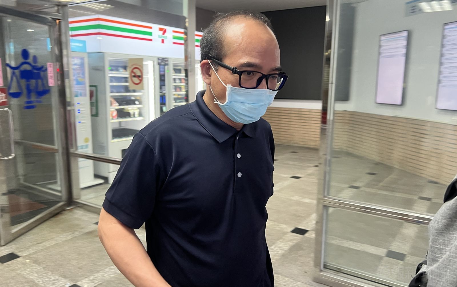 藝人閃兵案移審 集團4被告全不續押