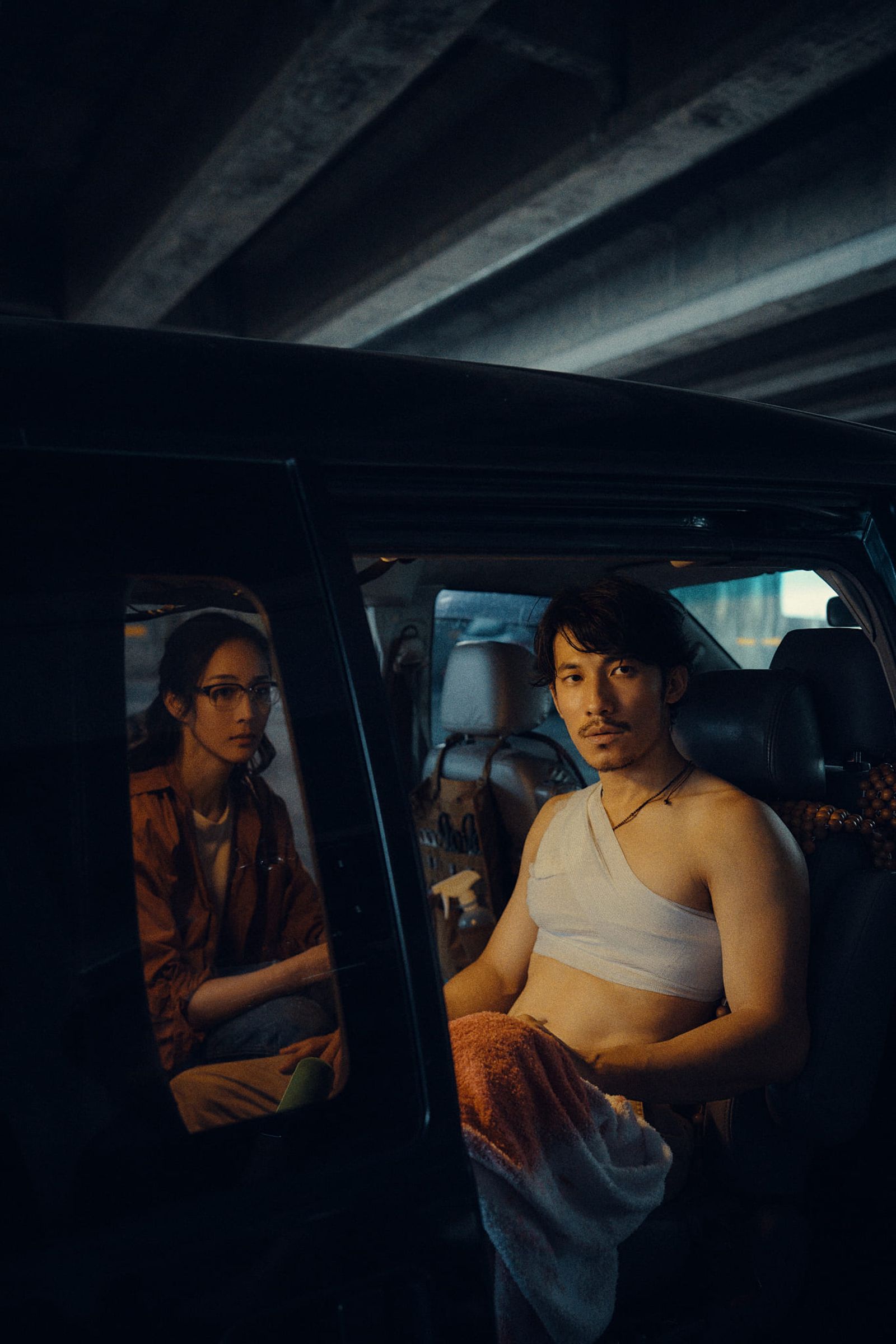 《化外之醫》「飯碗CP」張鈞𡩋和連炳發的後續發展令觀眾好奇不已。公視、中華電信、瀚草文創提供