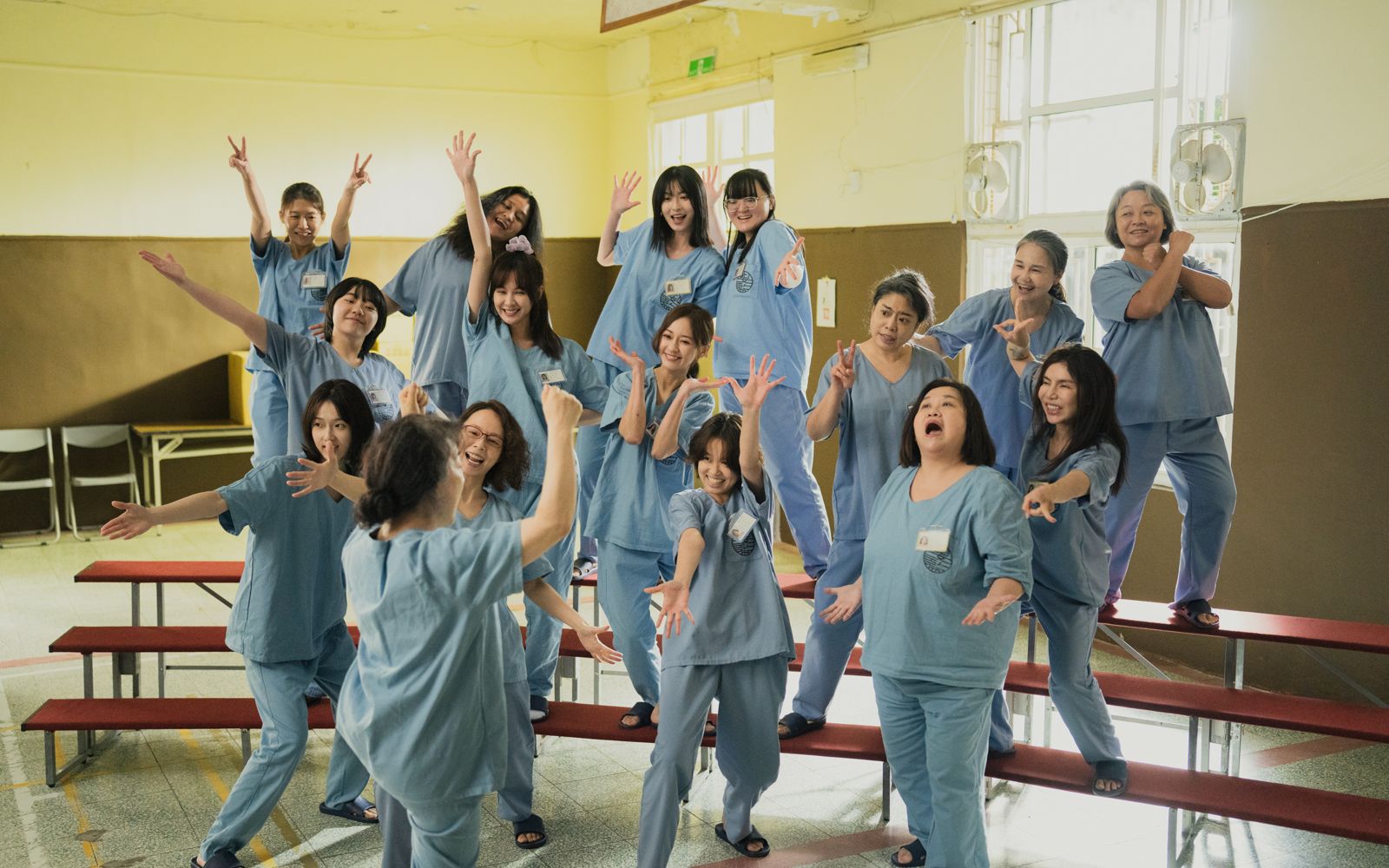 《陽光女子合唱團》登陸惹議！監製親上火線喊：沒有跪舔　94字解釋反遭網友砲轟火速關帳號