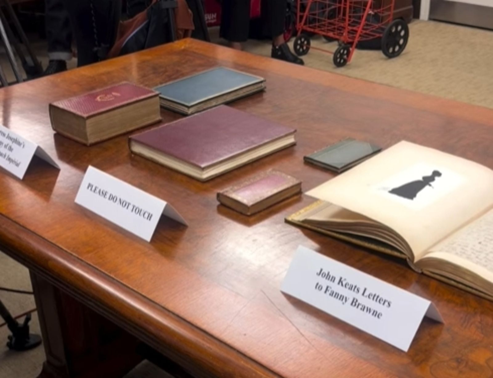 9500萬元藏書「消失40年」突現紐約！他轉賣「爺爺的遺產」竟成豪門失竊案關鍵