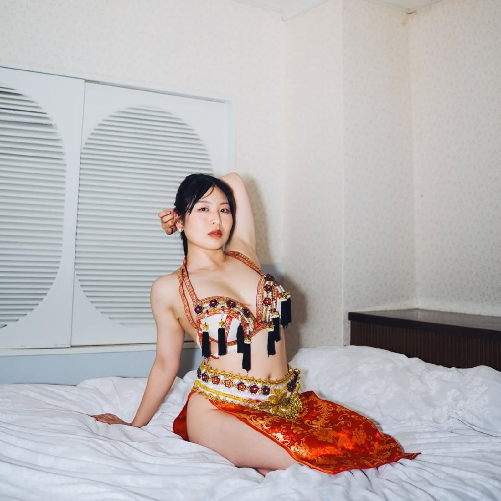 日本女優松坂。圖／翻攝自IG／matsuzakatugumi