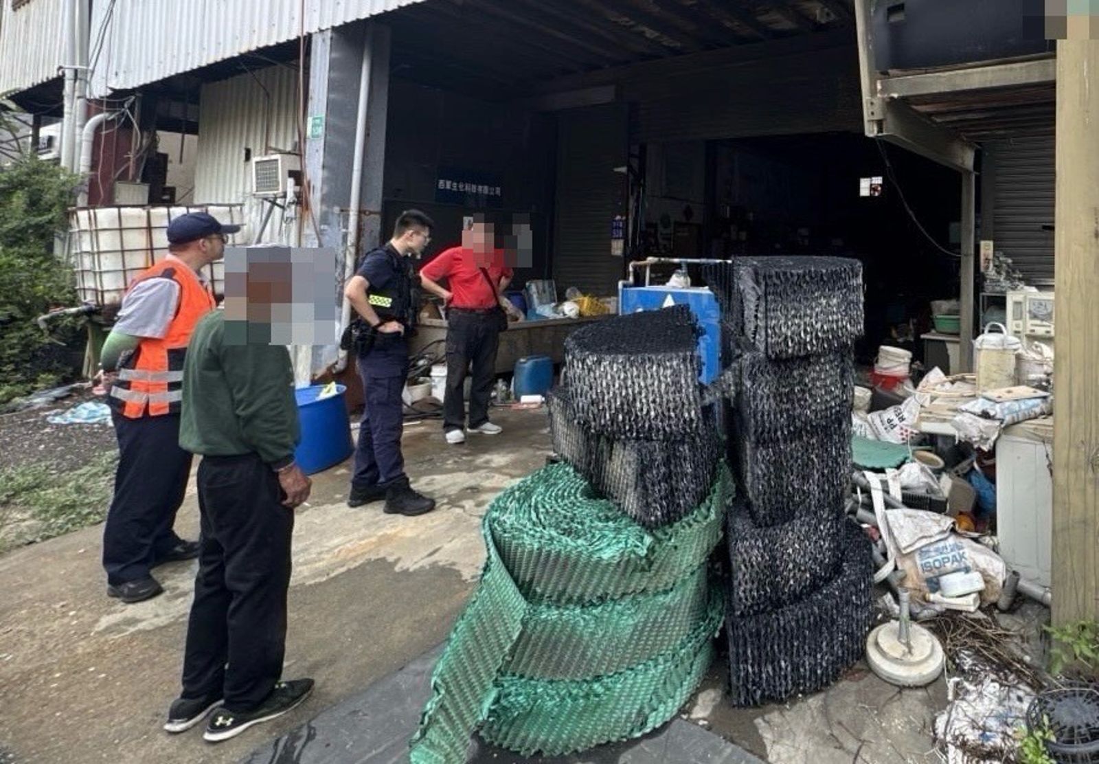 安平「電線電纜大盜」偷乾燥機馬達當場被抓 見警自嘲:又擱係我啦!