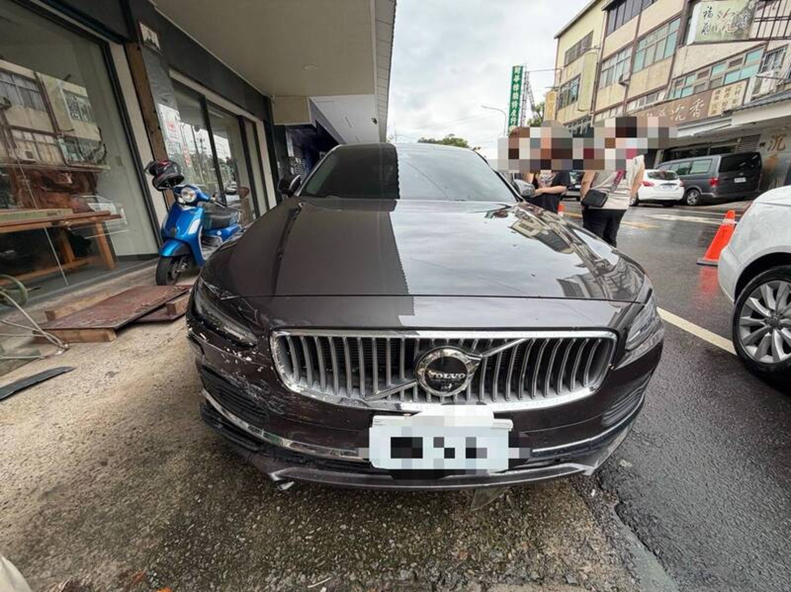 肇事的瑞典坦克。讀者提供