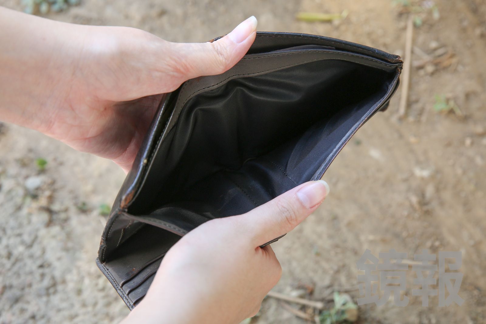 陷迷你貸陷阱！她400元被「分36期」償還　逾千日仍有上萬元未繳清
