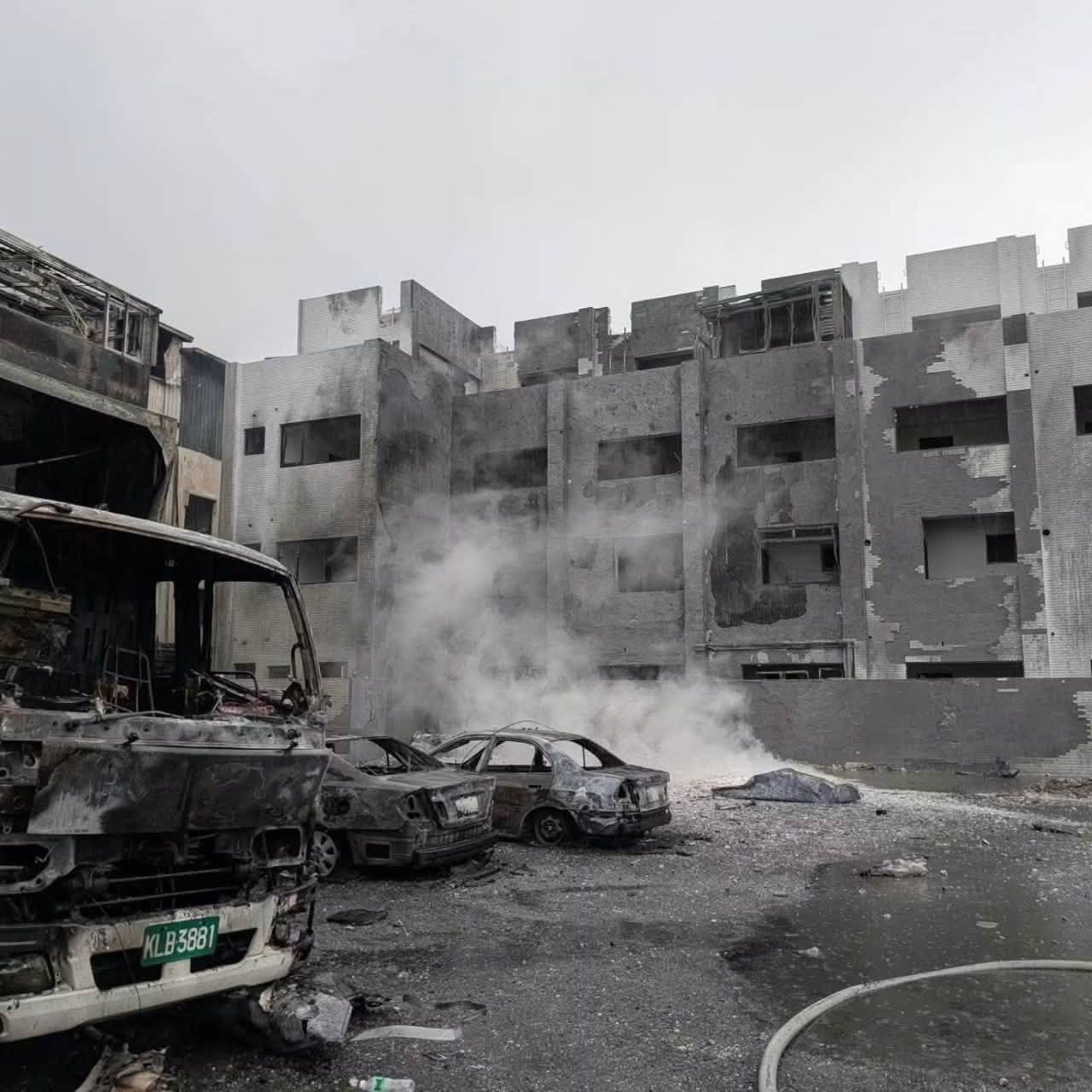 台南鎂鋁合金大爆炸釀15傷 通緝惡老闆早已潛逃出國 39民眾災損恐「糊牛屎」