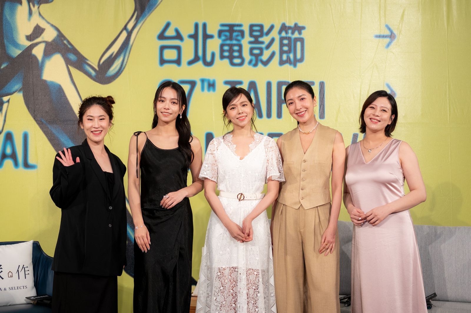 直擊／劉品言首度露面談懷孕　感性告白「是天時地利人和」