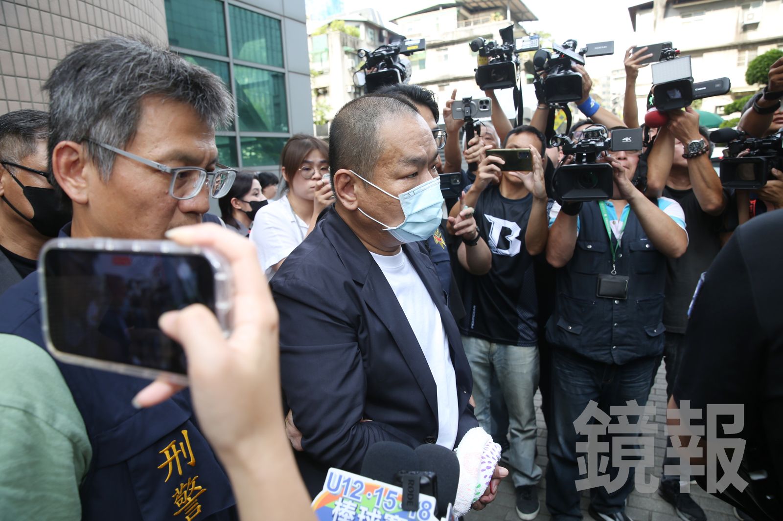 曾盈富弟弟,「太保」曾盈進。董孟航攝