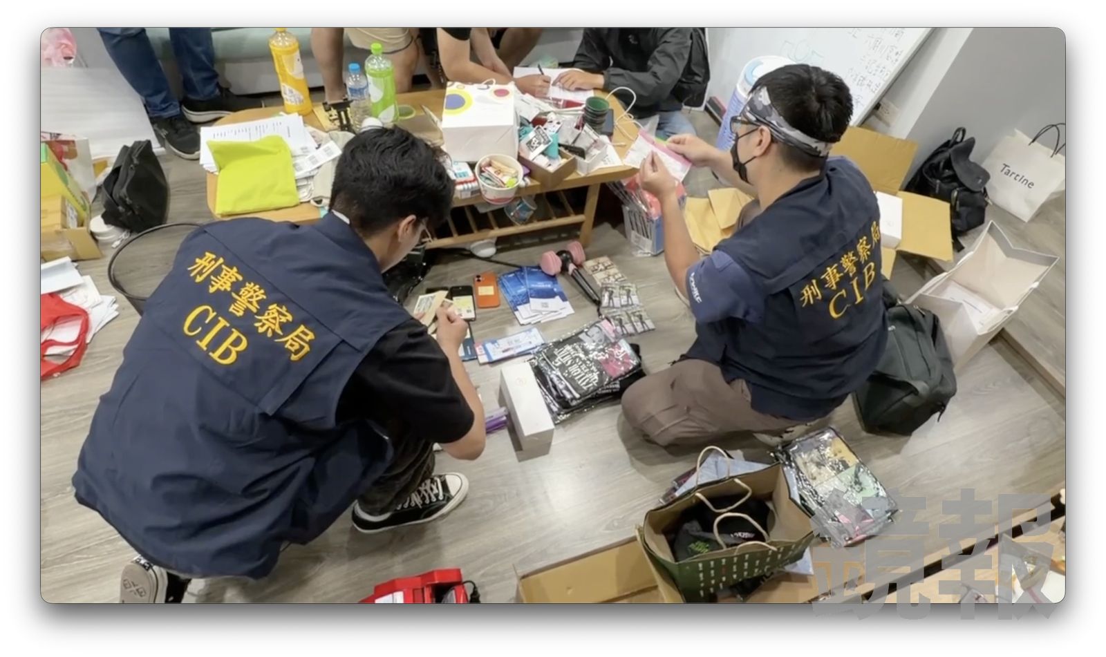 警方查扣大批演唱會門票。