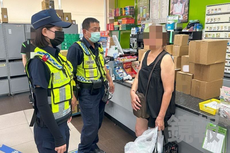 超商驚見「包裹山」快沒路走！店員一個神動作　及時保住她45萬元
