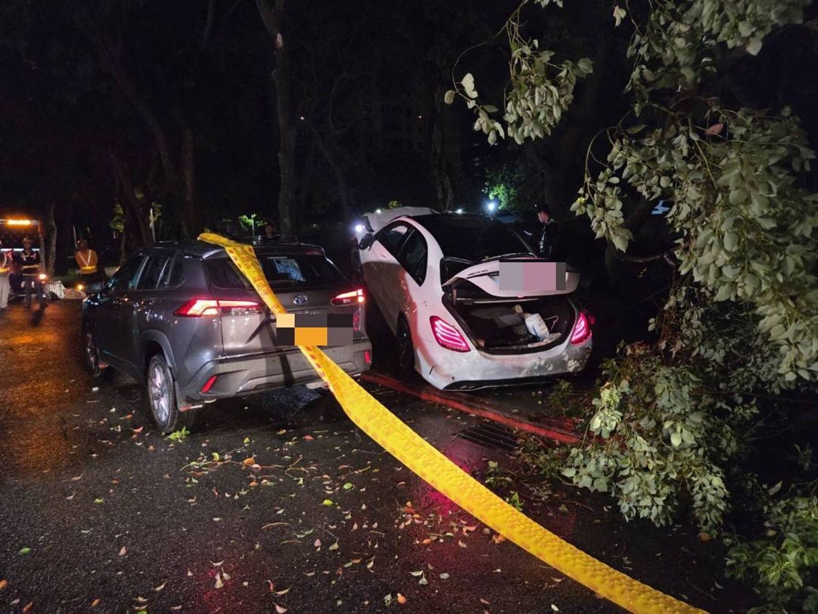 張男被發現已無呼吸心跳送醫不治身亡。翻攝畫面