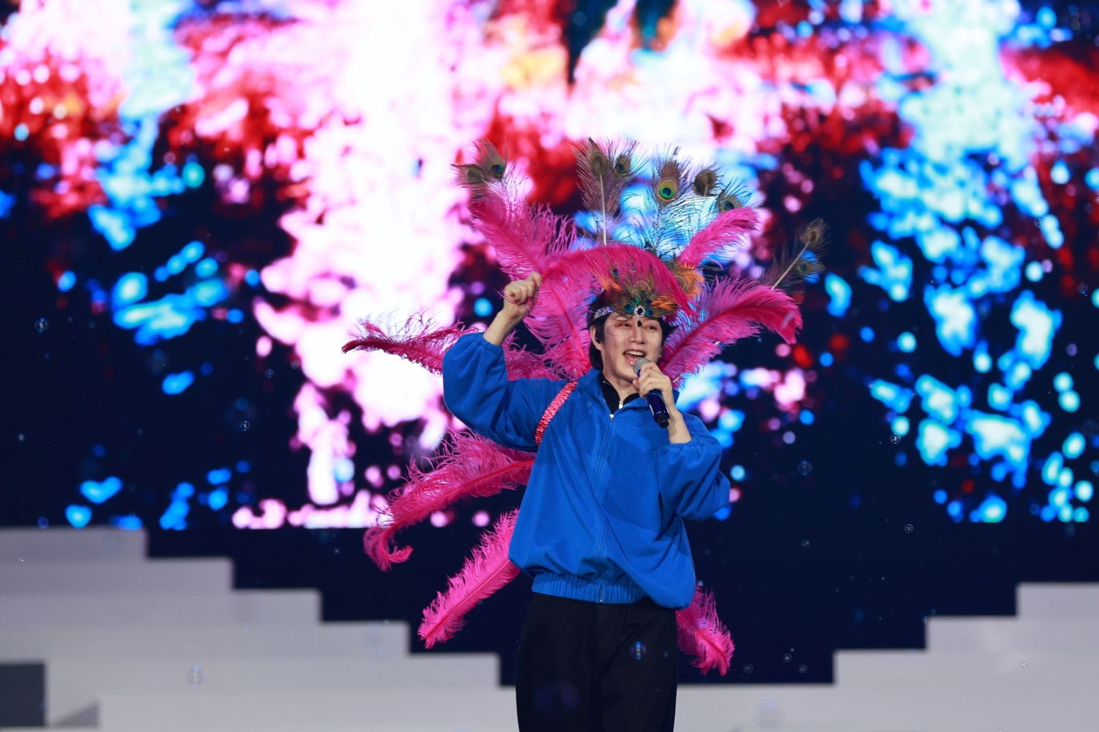 SJ安可超感性！始源爭議纏身喊「再信我一次」　希澈：50年後這裡見