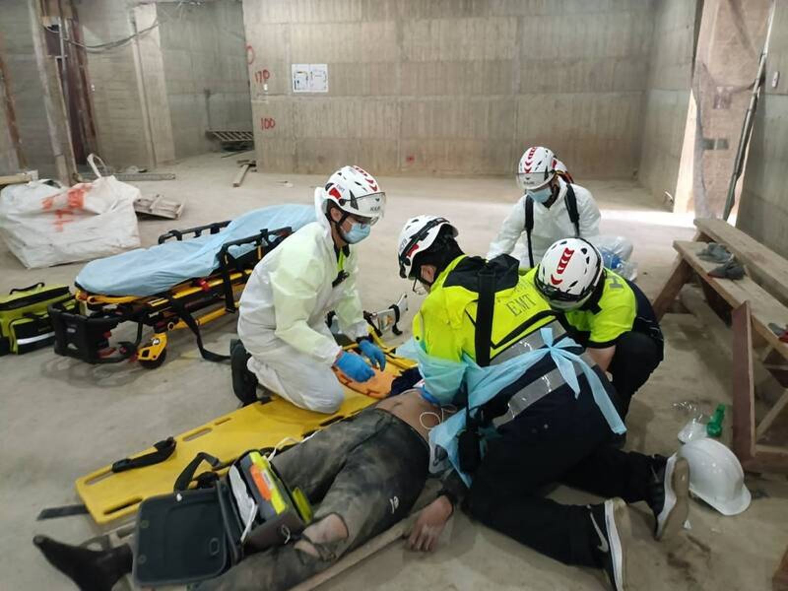 新竹豪宅恐怖工安！移工「7樓墜電梯井」重摔B1　雙腿變形亡