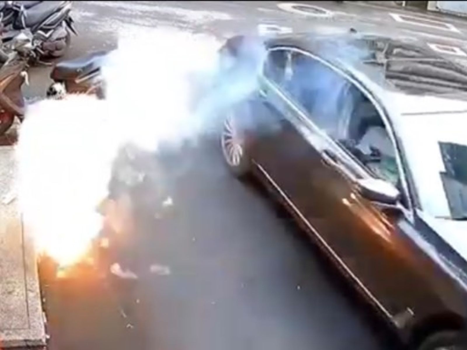 暴力討債畫面曝！二殯工程爆黑幫糾紛「借150萬變750萬」　弘仁會首惡8人落網