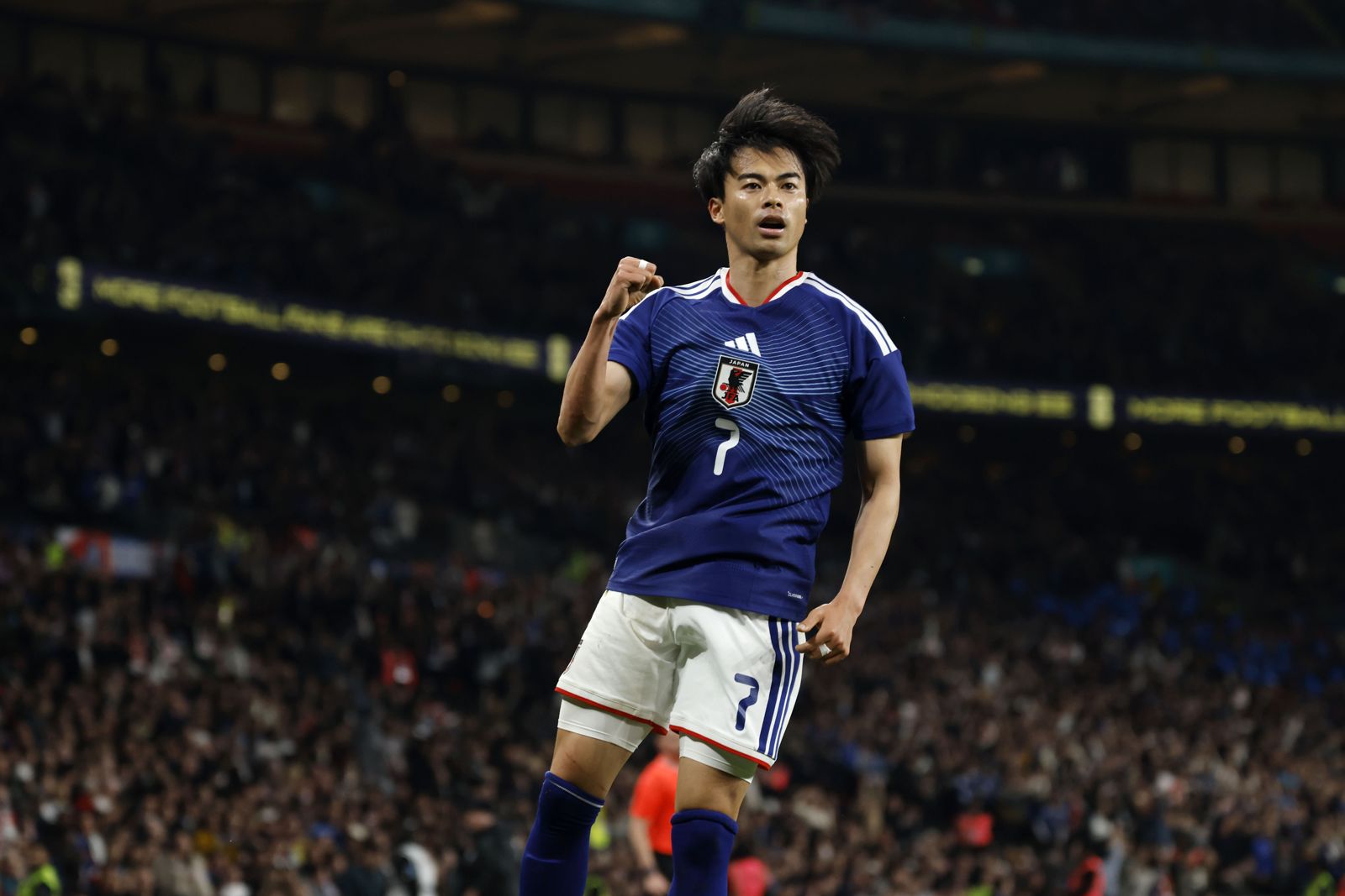 英格蘭0比1不敵日本!隊史首敗亞洲球隊 三笘薰進球成關鍵