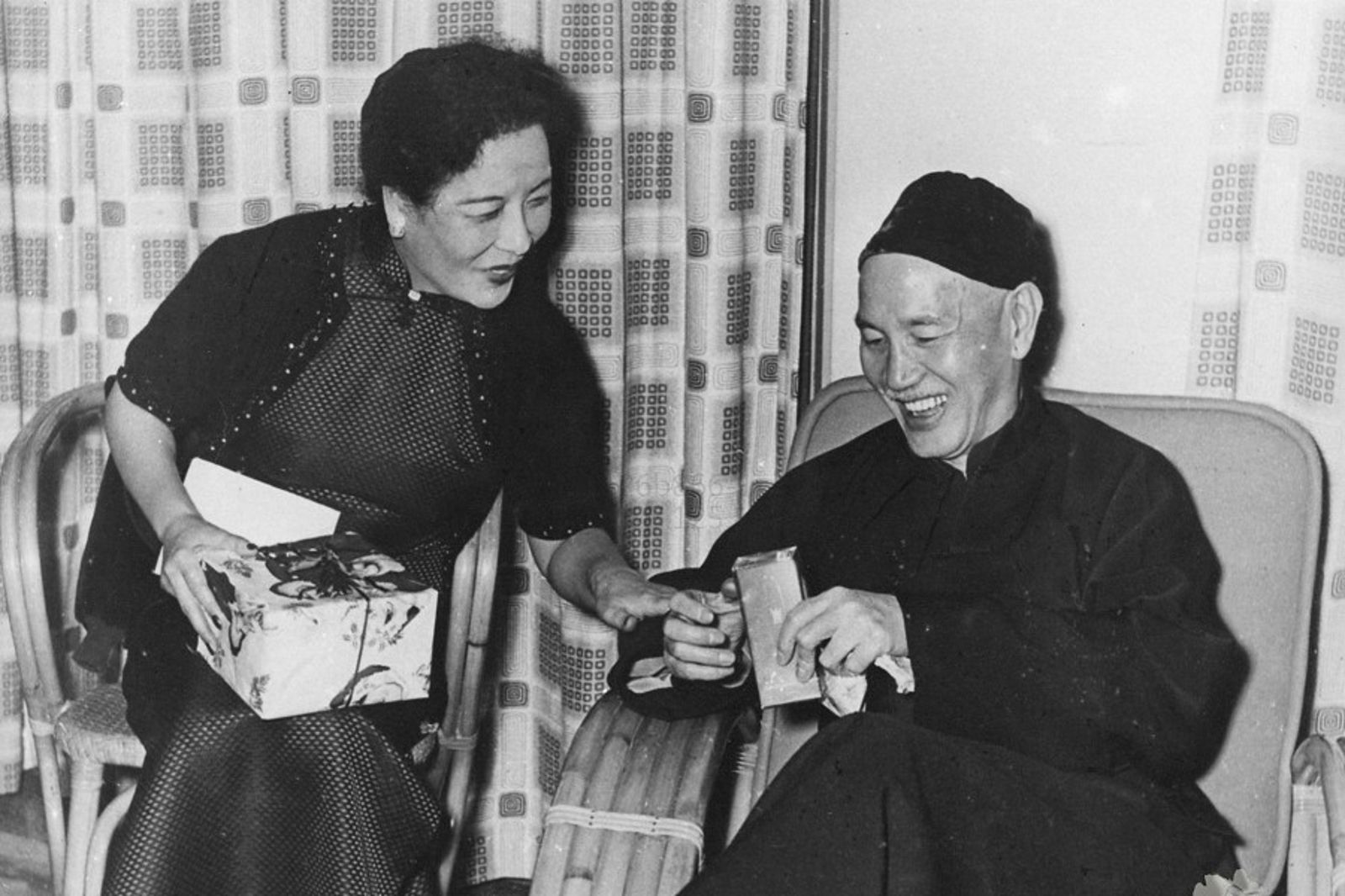 41J帶你看蔣中正真跡!日記自曝色色染性病 愛用暴力打小黃司機