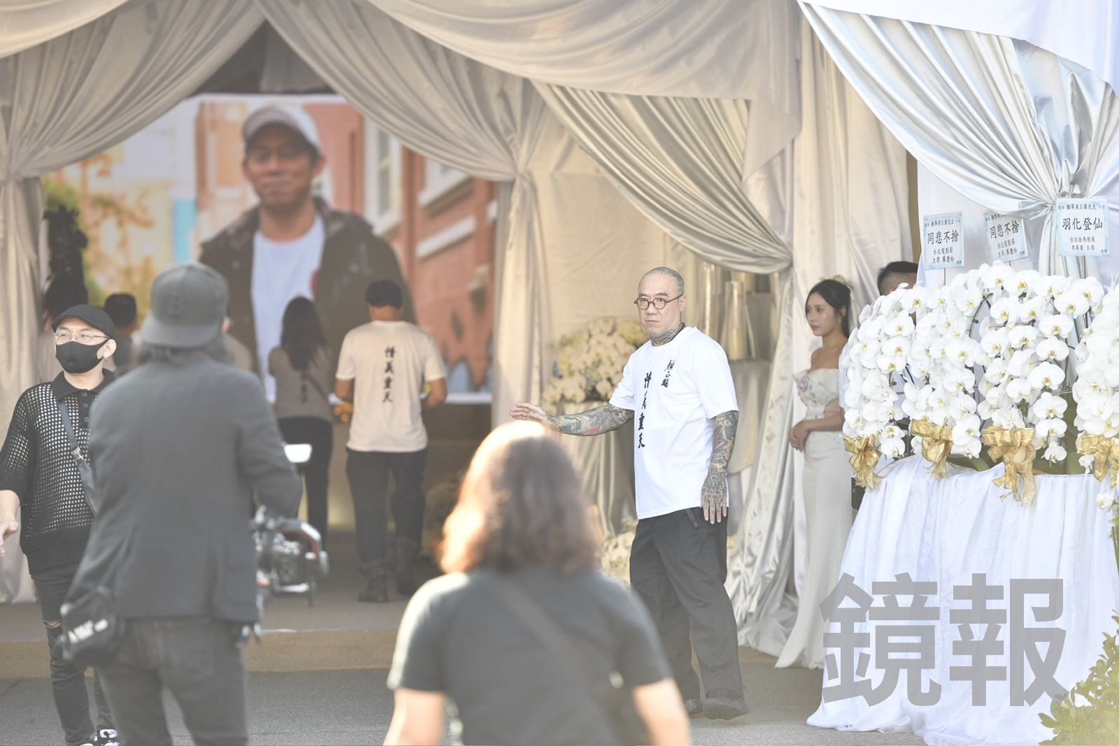 鋼鐵爸為好兄弟顏正國告別式操辦忙前忙後。李智為攝