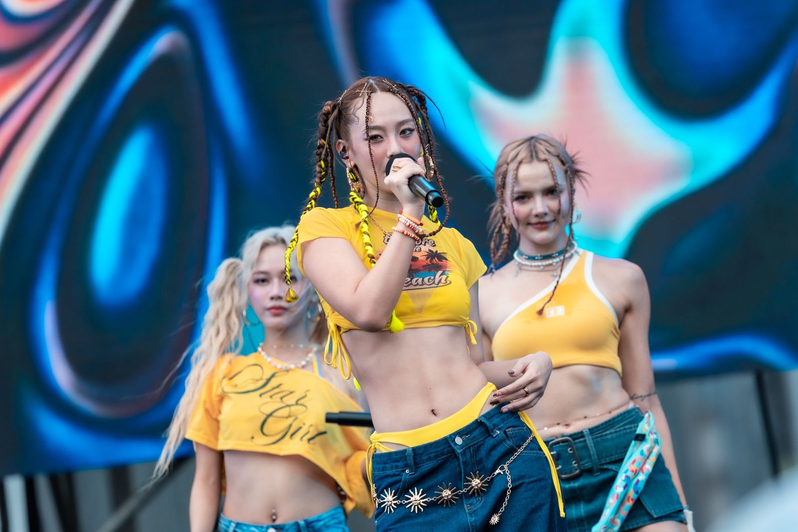 HUR+傲秀性感馬甲線。寬寬整合行銷提供