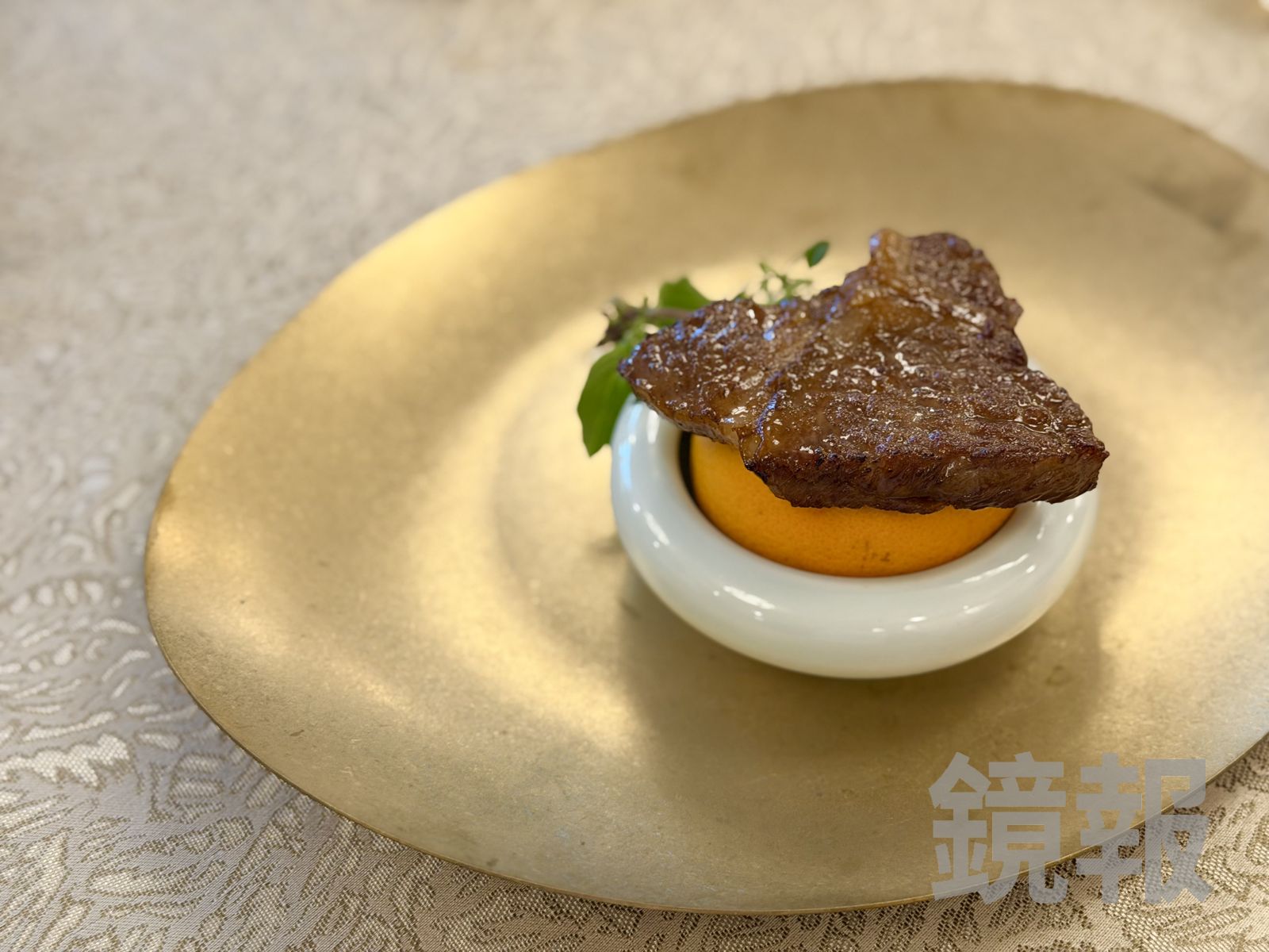 「祕醬和牛佐鮮蔬」和牛豐腴嫩口,裹著甜鹹醬汁很夠。