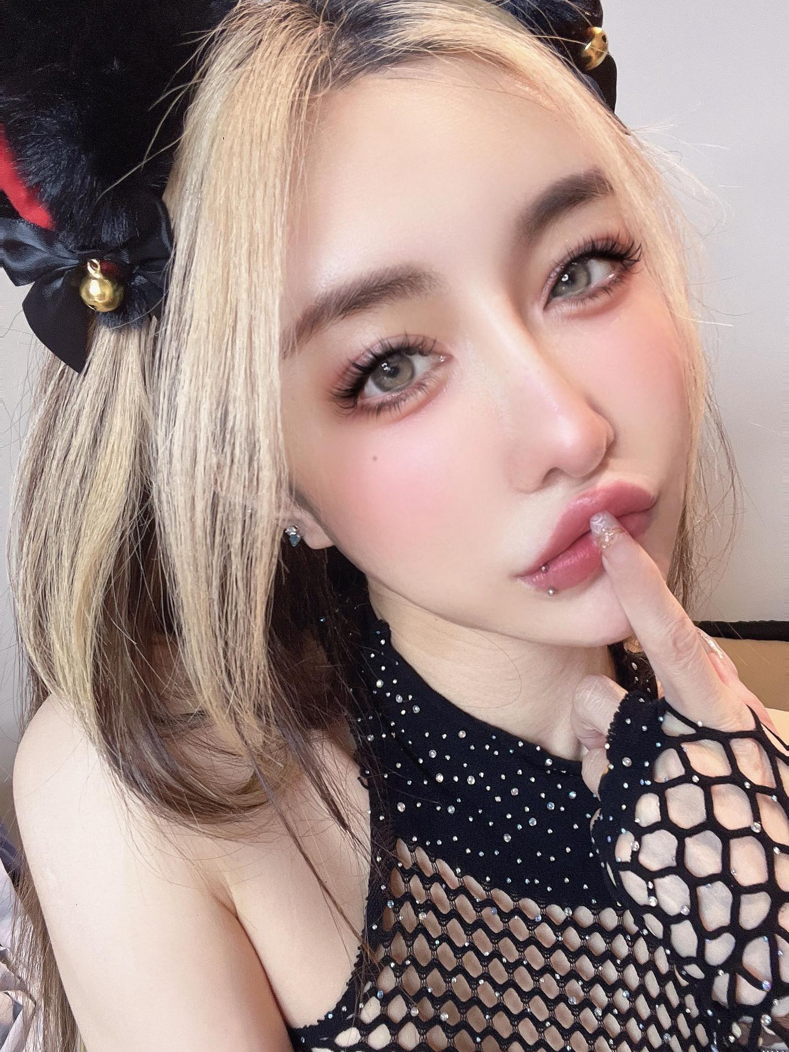 雪碧擁有火辣外型。翻攝雪碧臉書