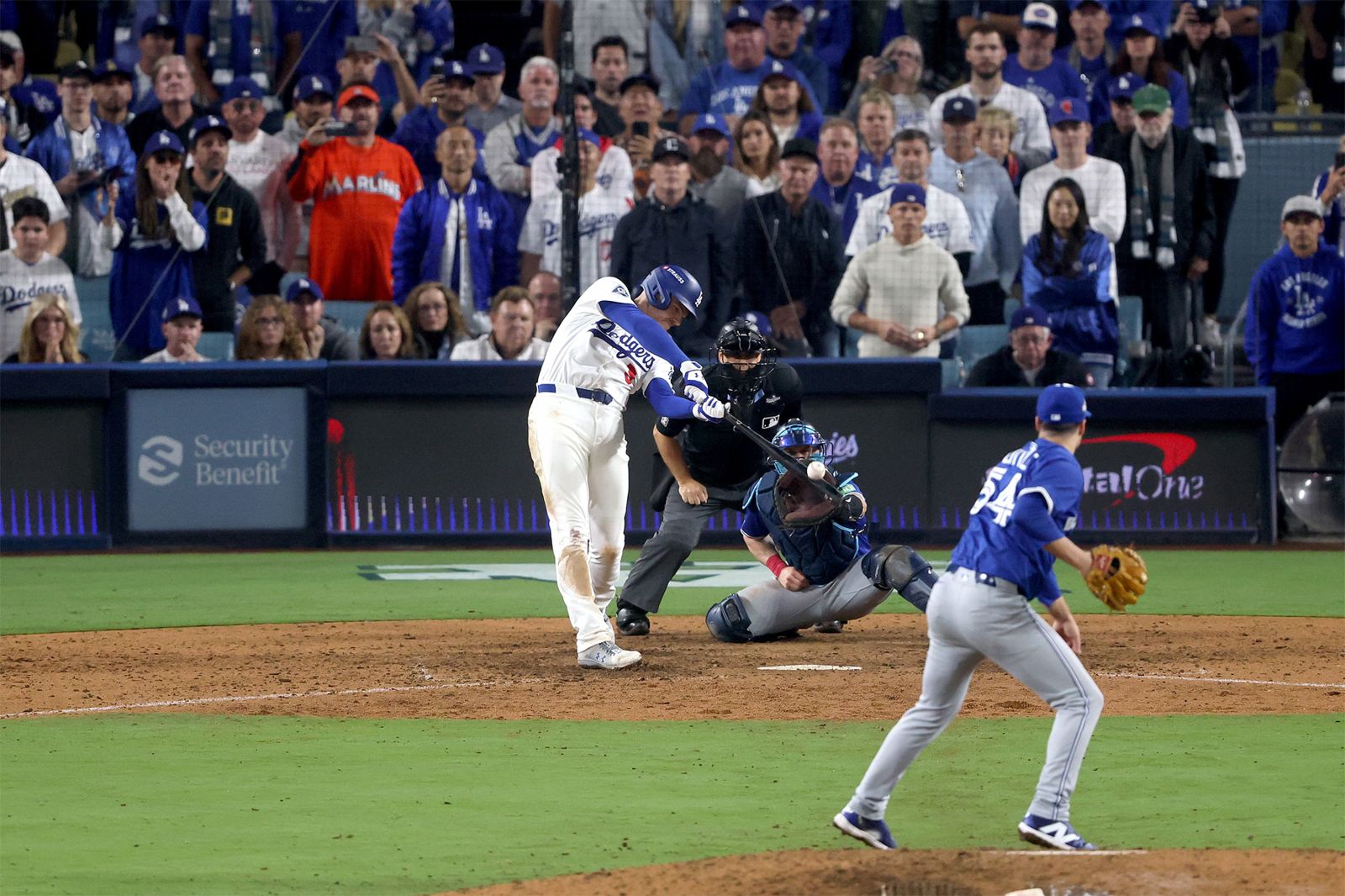 18局史詩死鬥!Freeman再見轟助道奇擊敗藍鳥 世界大賽2比1領先