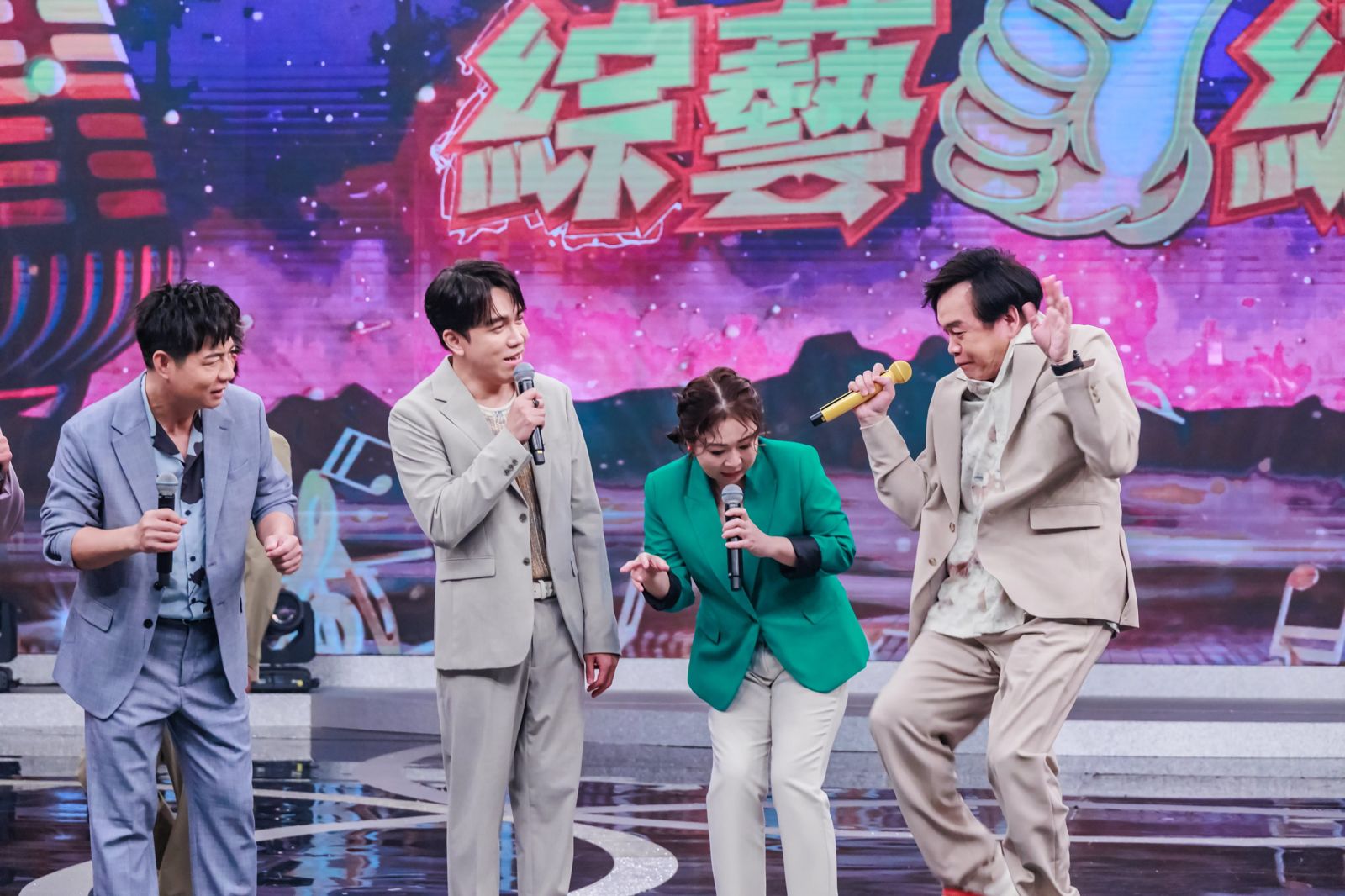 康康錄影無預警「乩童跳」遭虧中邪!張秀卿出道45年宣布喜訊