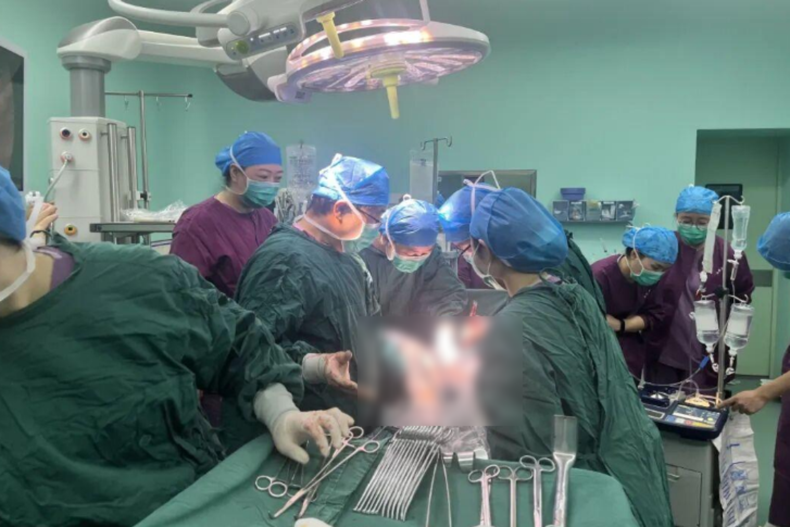 全球不到50例！懷孕找不到胎兒　竟「寄生肝臟」風險曝光

