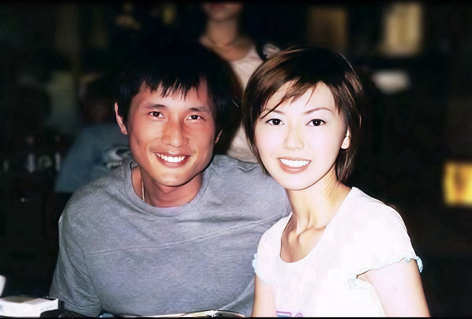 孫燕姿25年前稚嫩萌照出土!包小柏爆料她「錄音室裡崩潰」實況