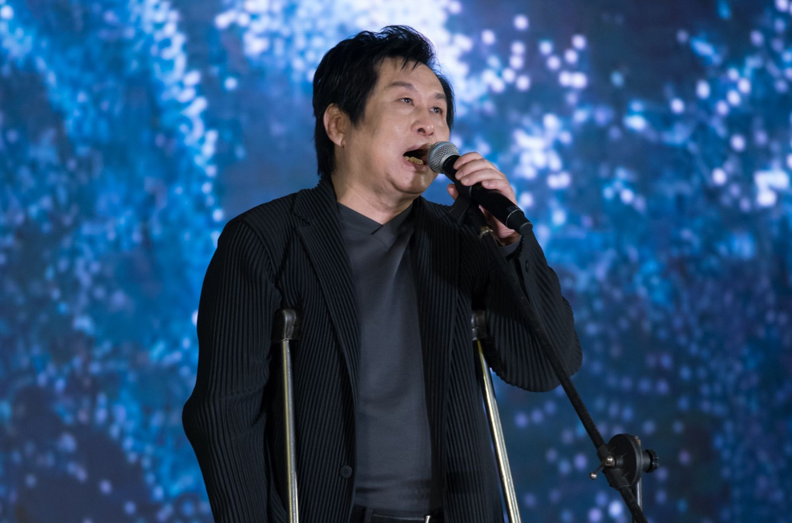 才嗆深圳機場「最沒人性」！鄭智化露面「4字回應」失言風波