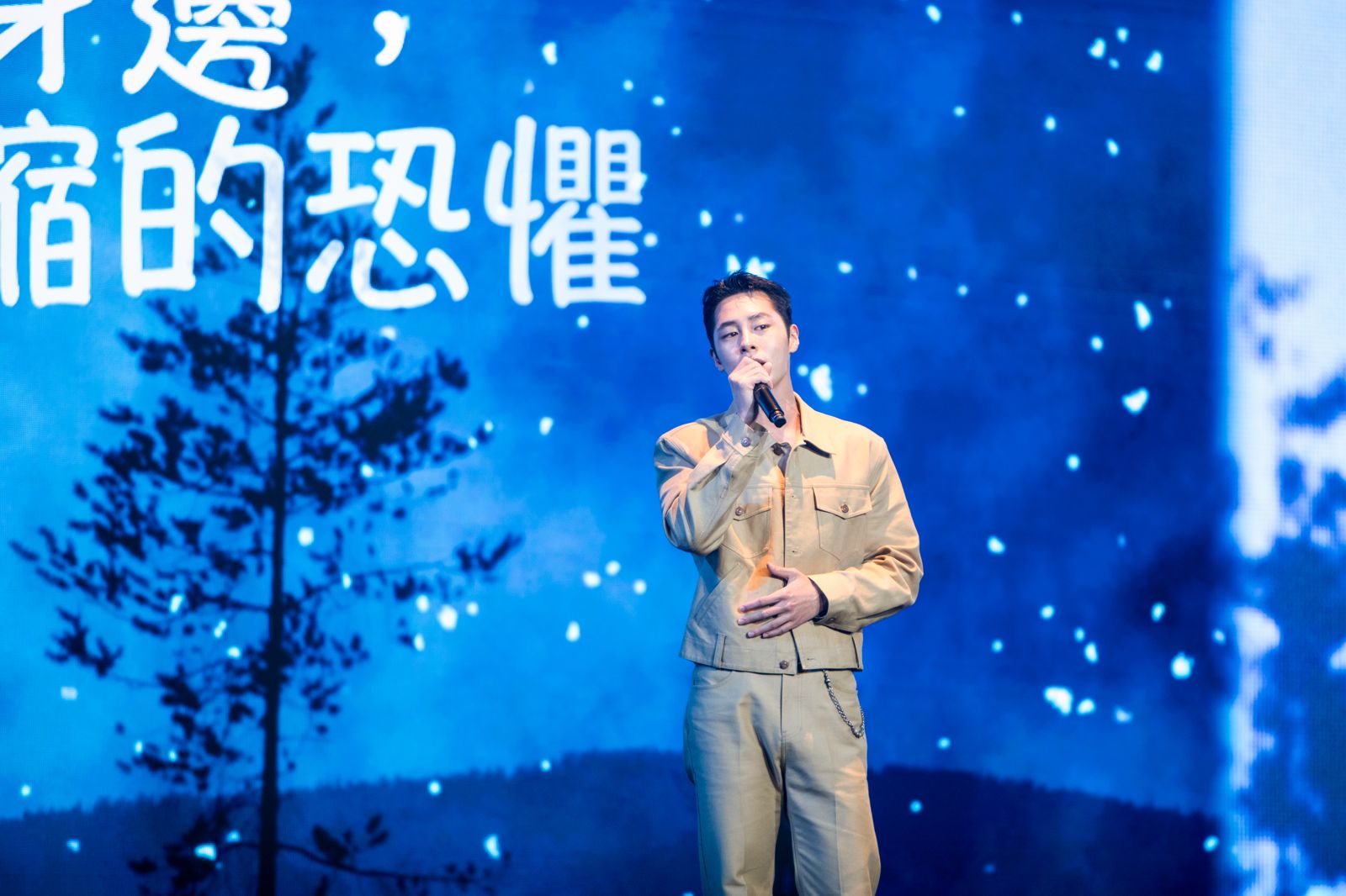 李宰旭暌違2年半訪台 揭《吞金》搏鬥戲內幕「連拍三天兩夜」