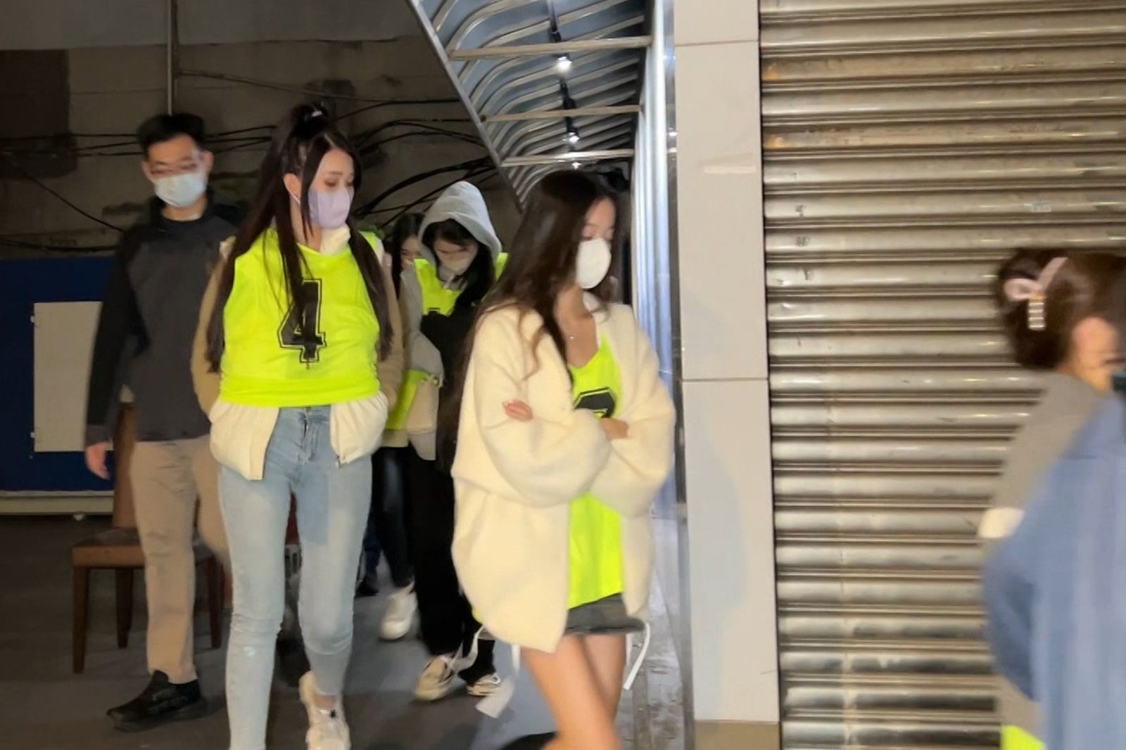 中山地下賭場被抄！20多名火辣女荷官現身　5億籌碼62人被逮