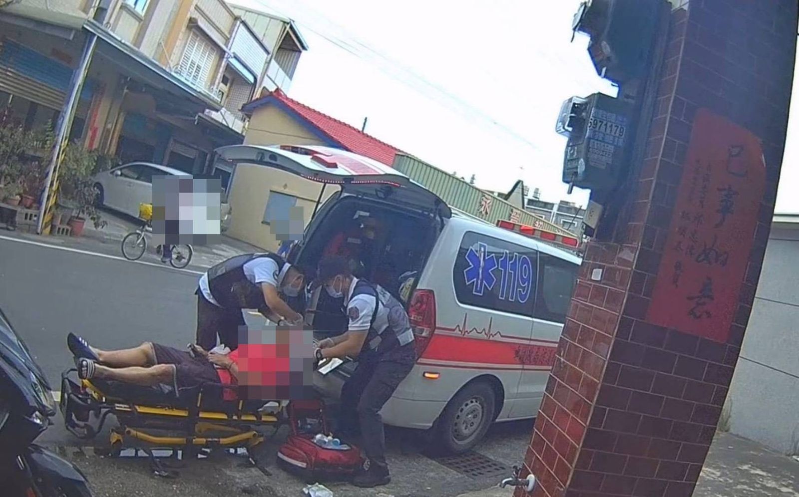 驚！永安流浪狗下海咬人又一樁　49歲男上月海中遇襲耳朵被咬傷　