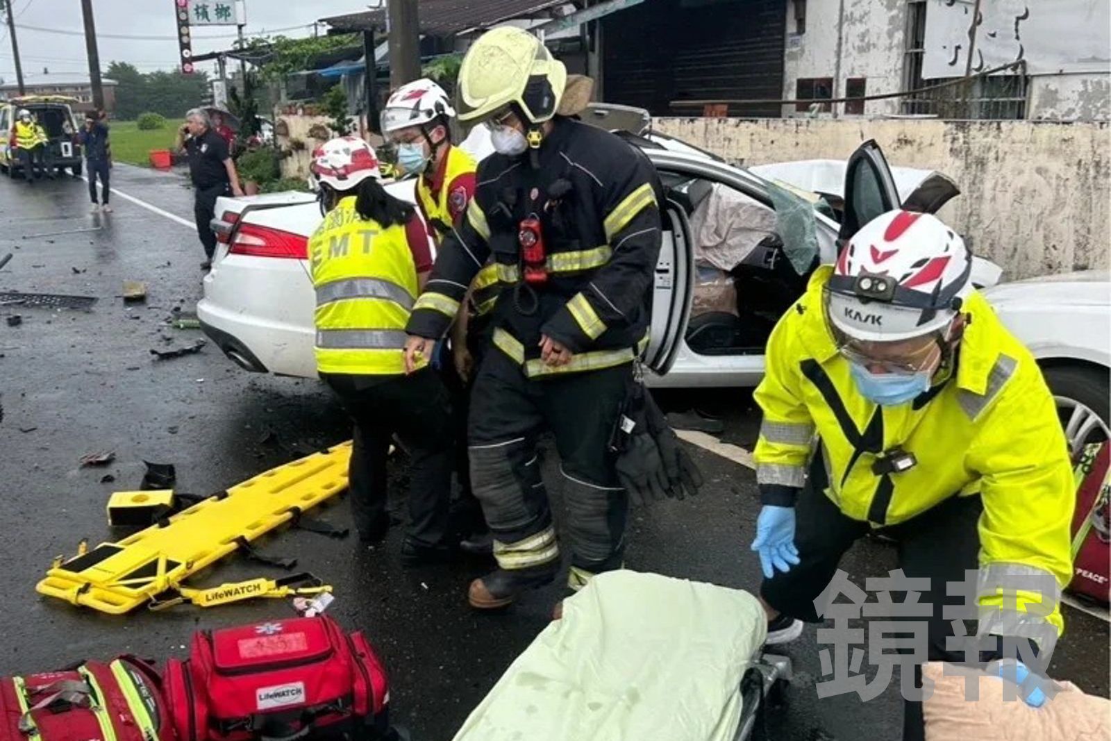 桃園新屋驚悚車禍 她剛辦完父親喪事…家族聚餐中途逆向撞聯結車4死2傷