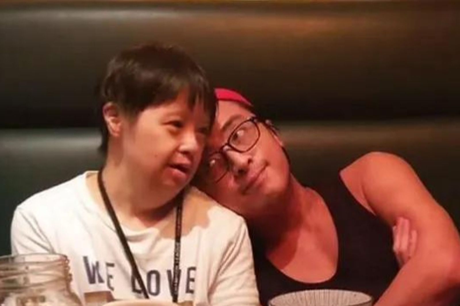 Energy才剛奪下金曲獎！Toro發長文心碎淚別「唐氏症阿姨」