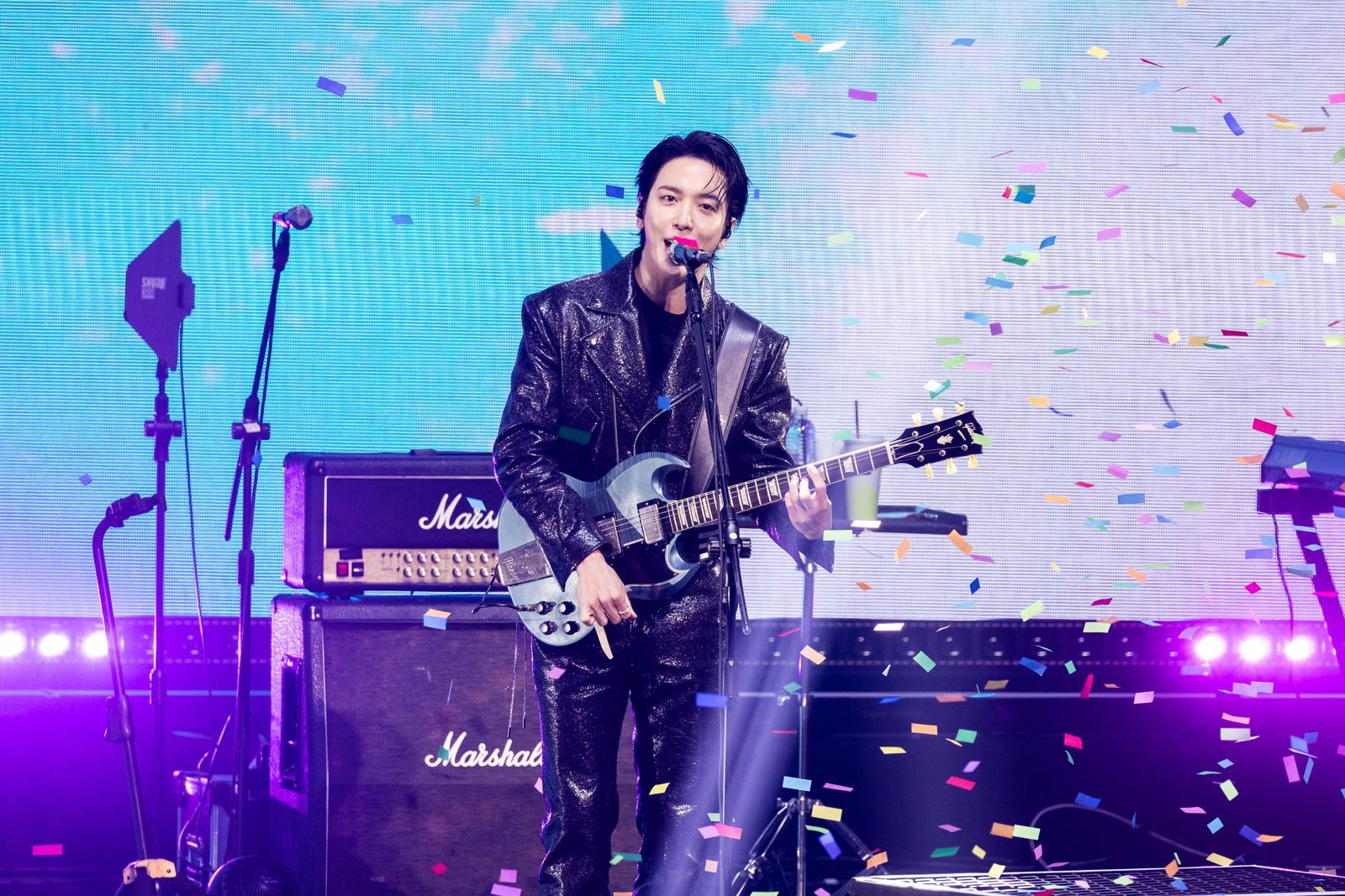 CNBLUE北流開唱嗨翻！鄭容和得意喊「從從容容游刃有餘」　當場fire翻譯：明年不用來