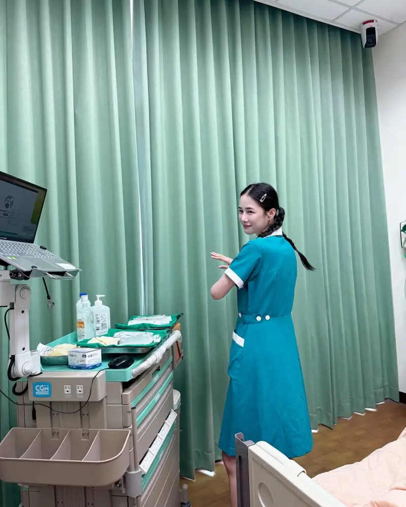 千千過去曾是護理師。翻攝IG@khshu_