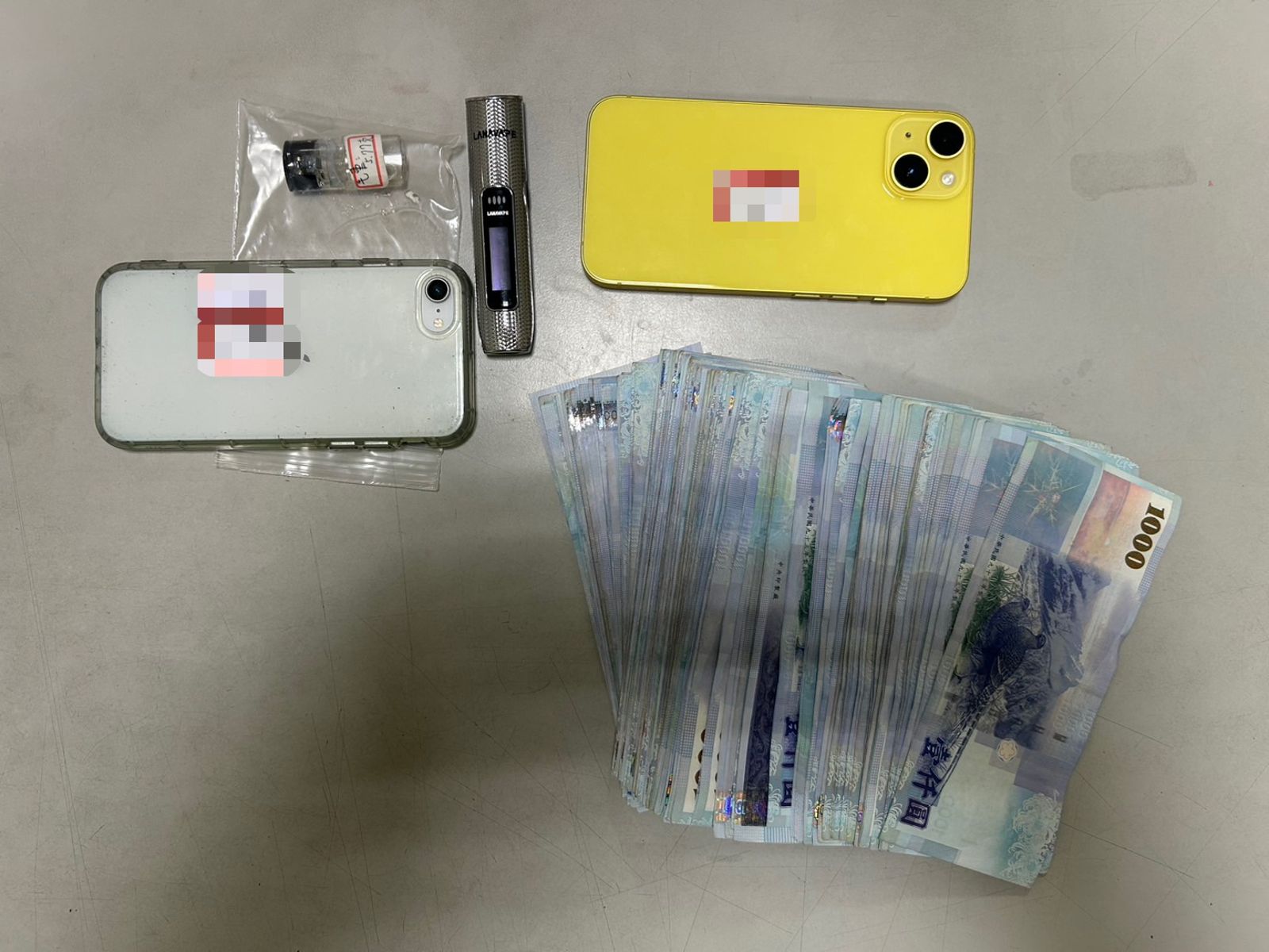 警方查獲2嫌時,被害人的16萬還原封不動。翻攝畫面