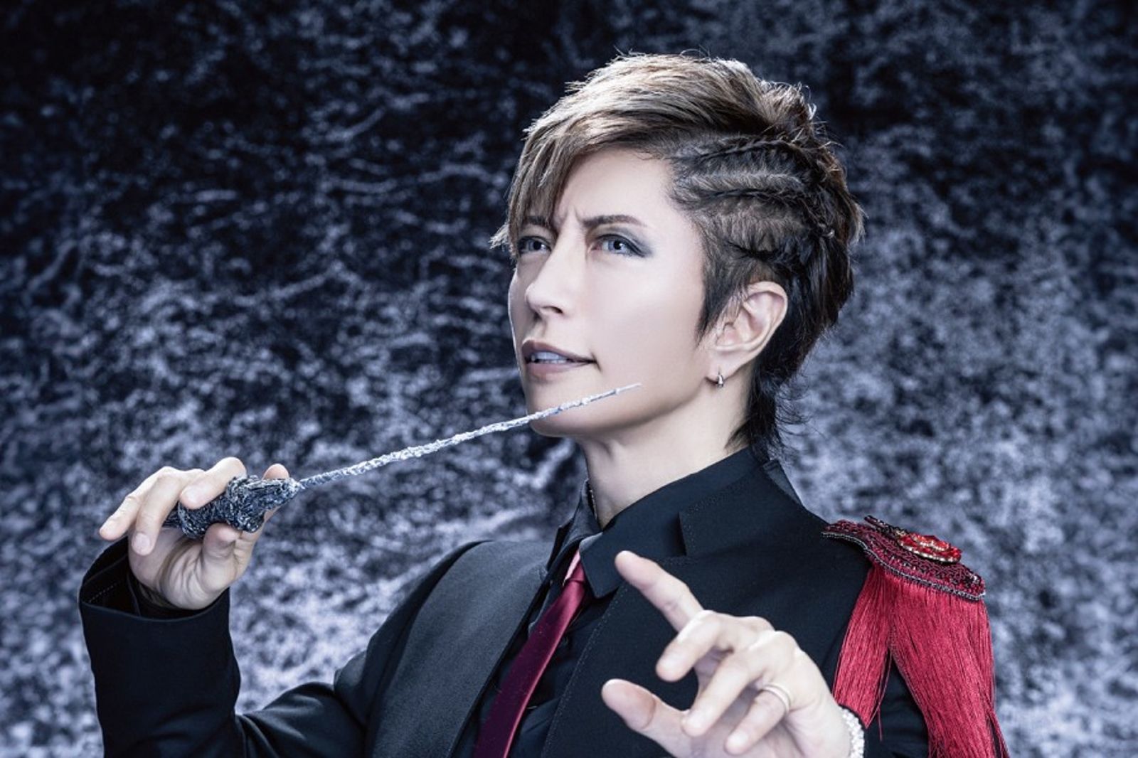 日視覺系天王GACKT被詐團模仿　後輩遭詐騙！他做一事保住83萬