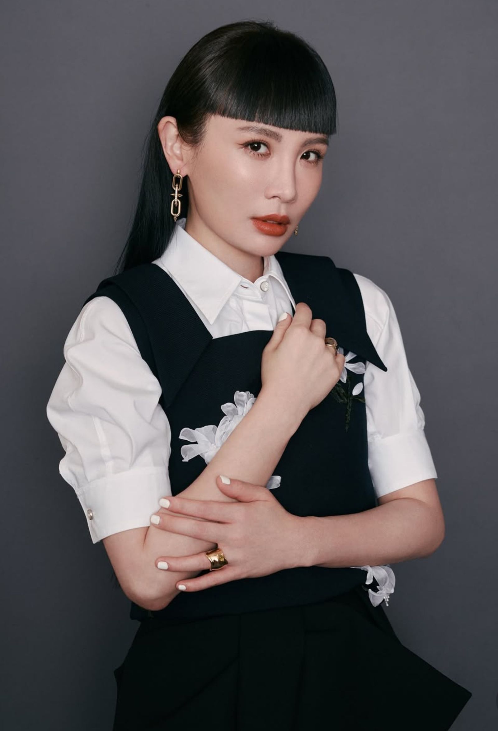 魏如萱照常上工電台節目主持。翻攝IG