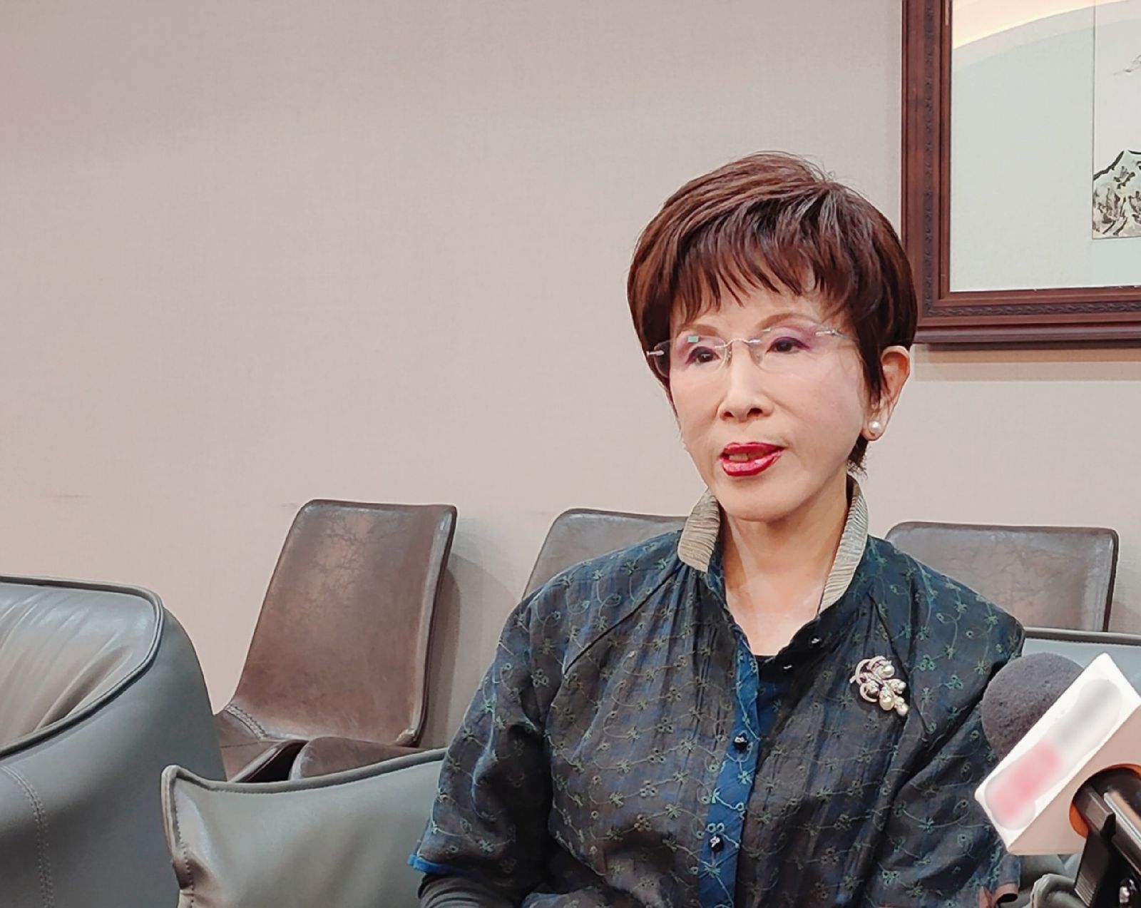 綠委狂轟洪秀柱參加中國九三閱兵　民進黨嘆：10年前才罵連戰傷害國人感情