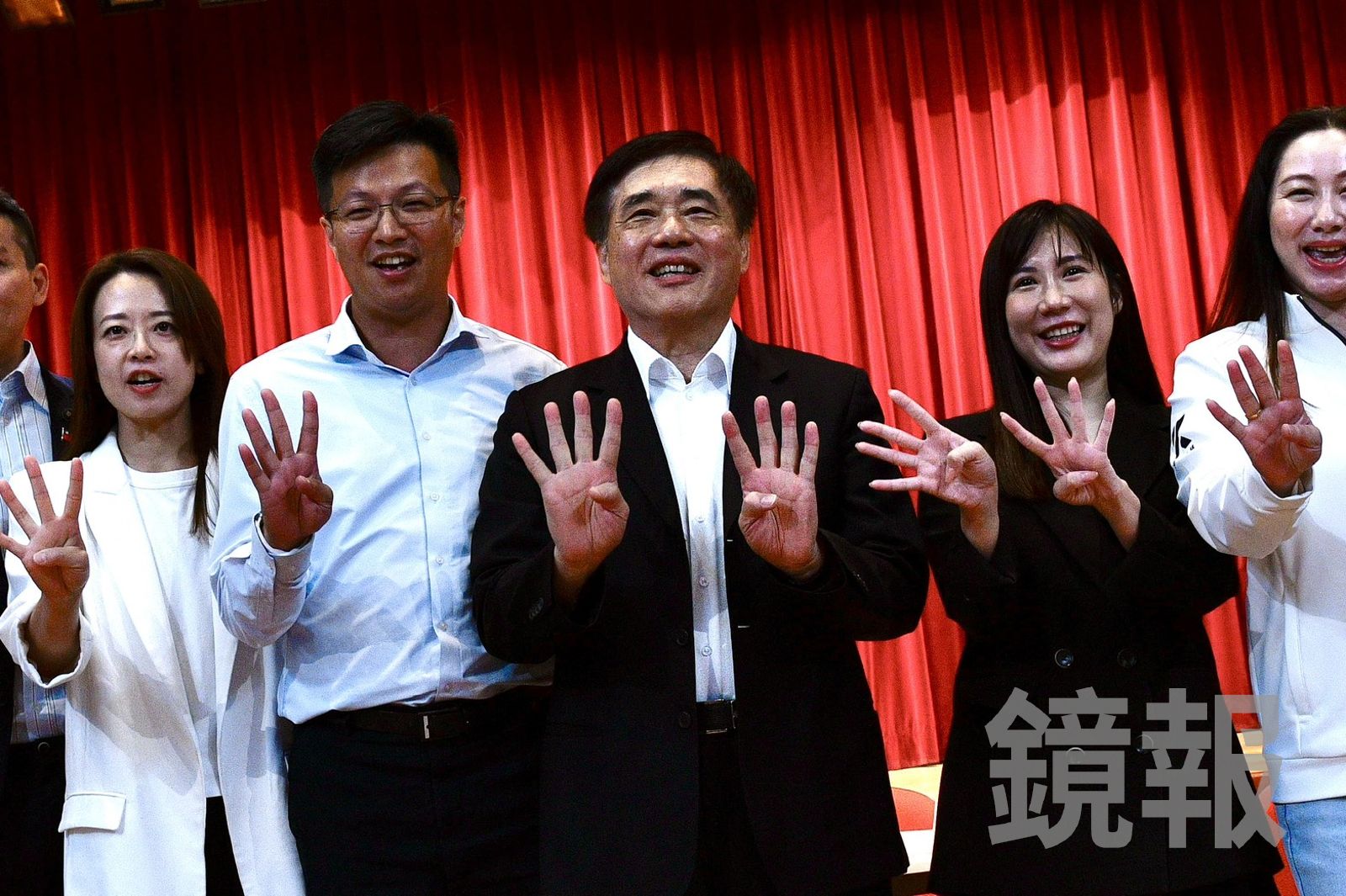 自許「龍貓主席」守護國民黨 郝龍斌籲黨員:投贏比投爽重要