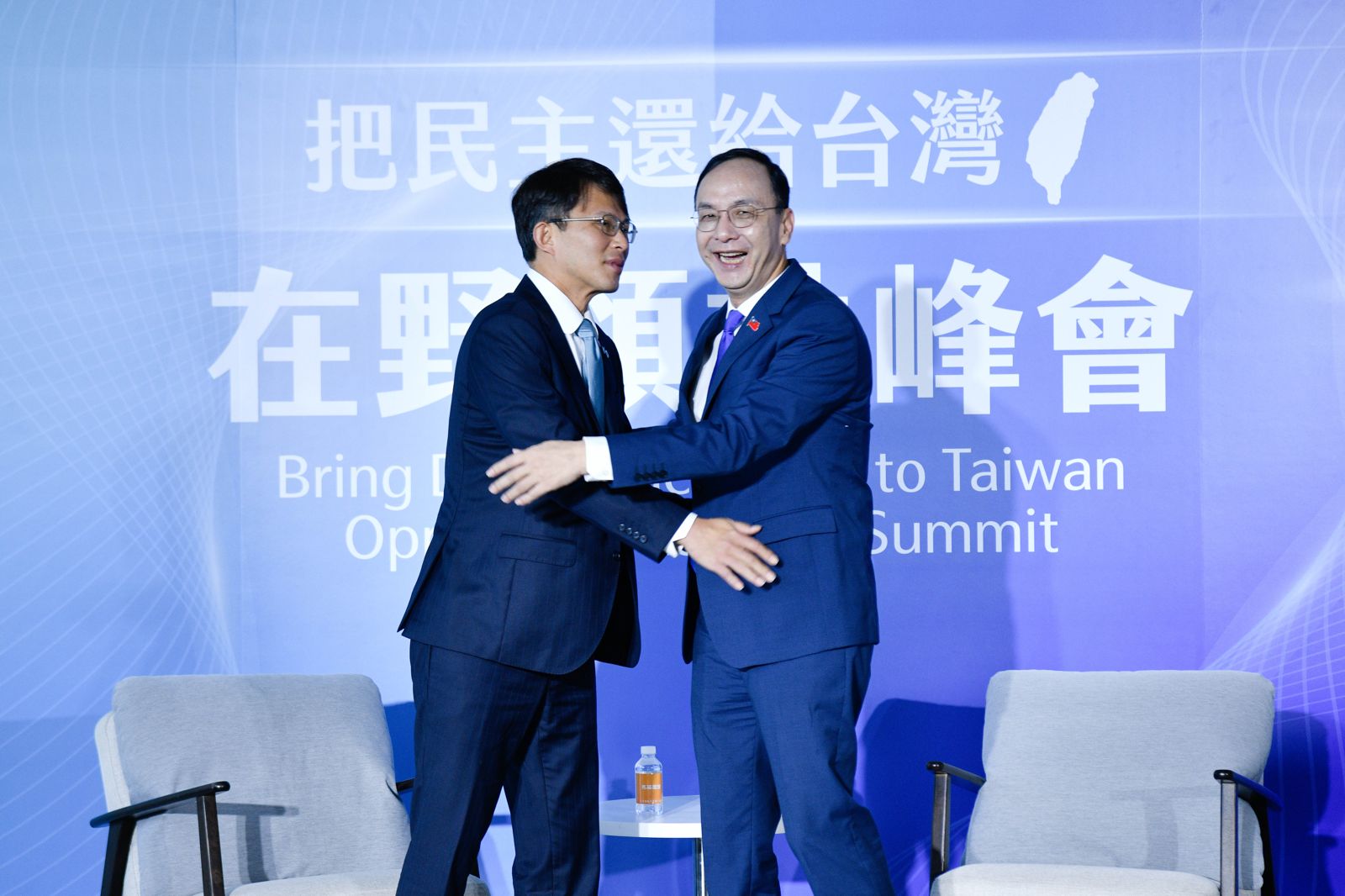 為什麼德國在台協會要嚴正批判國民黨及「納粹」用語？