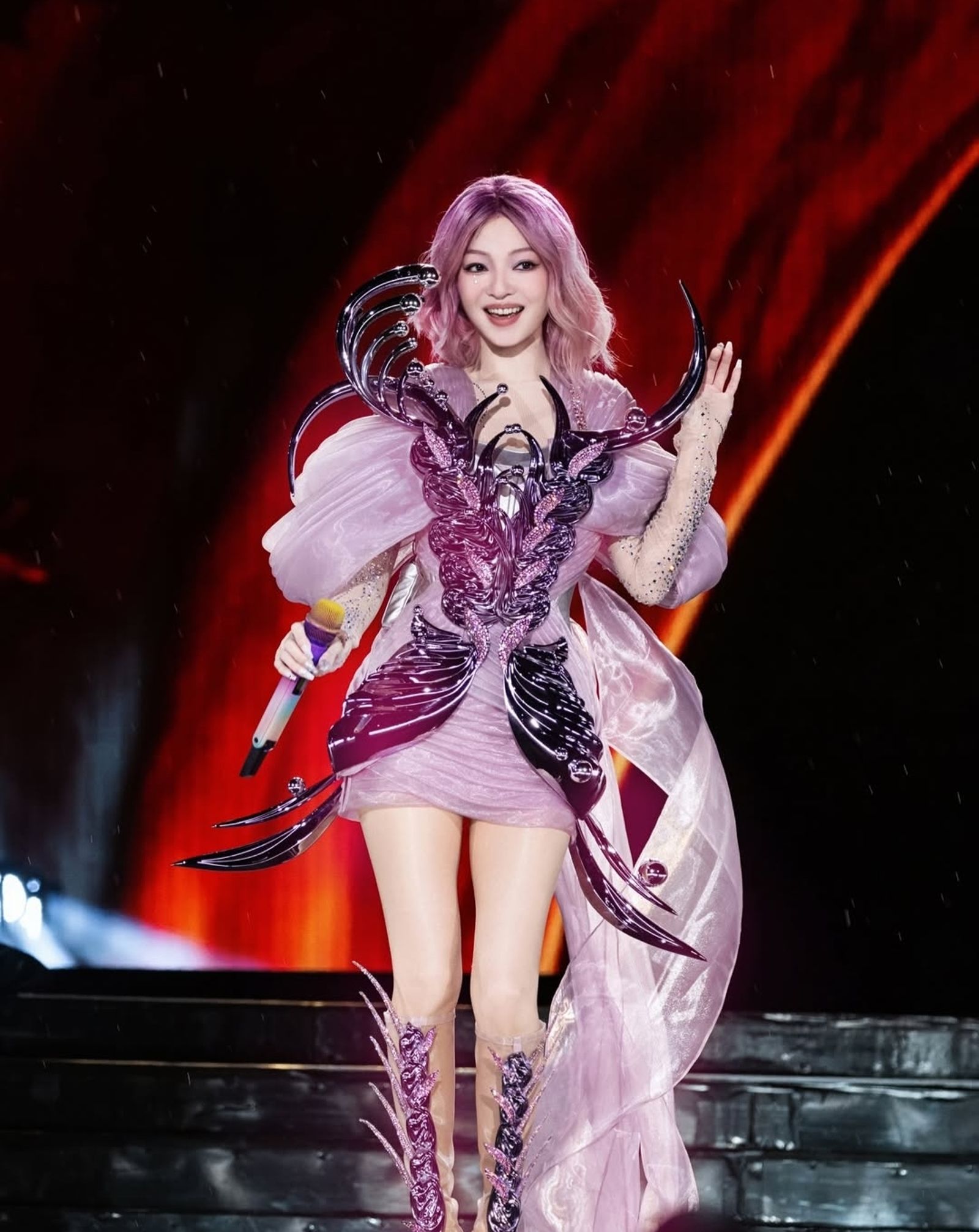 張韶涵演唱會造型多變。翻攝Angela Chang IG