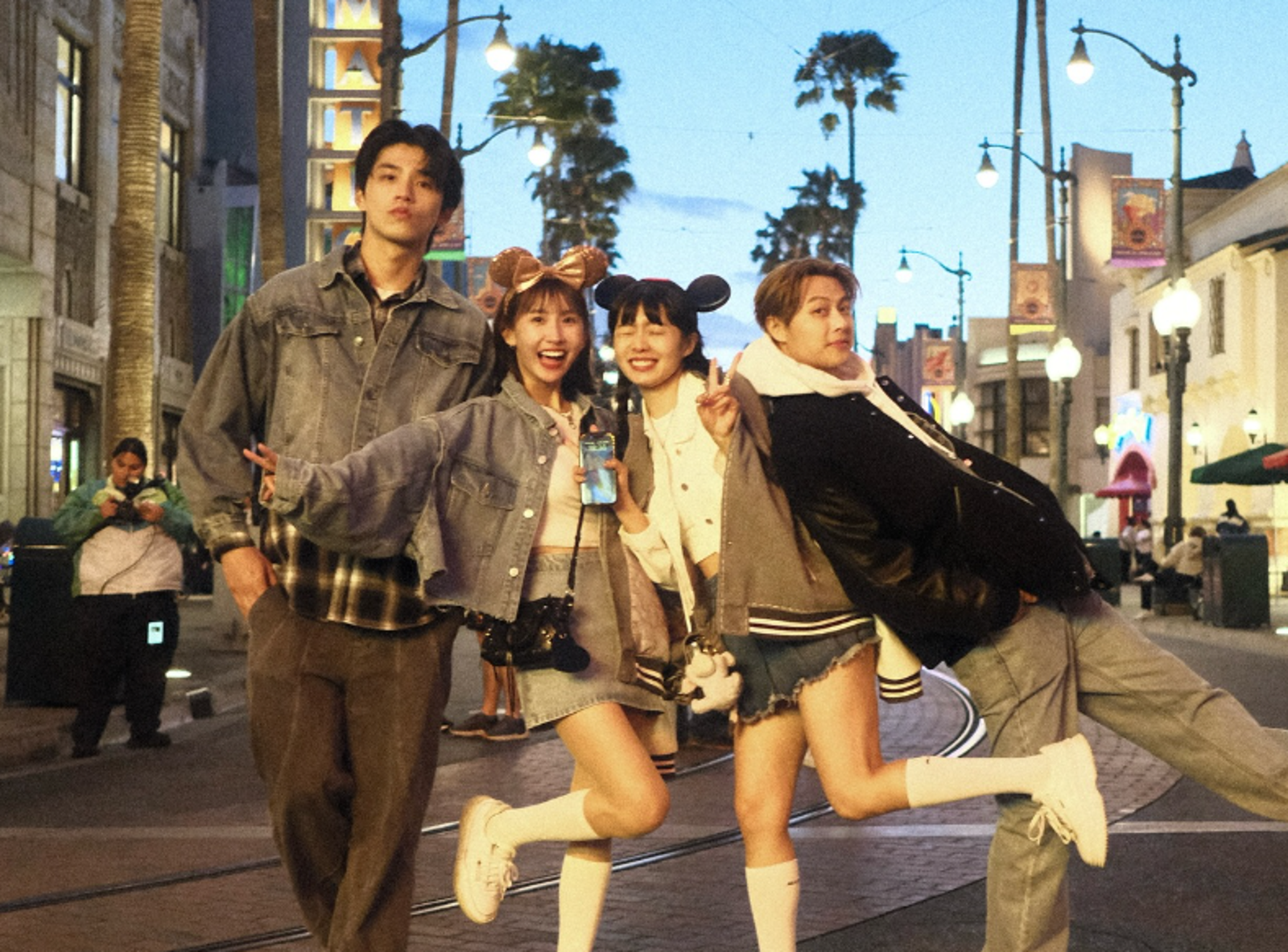 「王子幫」成員王品澔對粿粿婚變一問三不知 更關心趙露思近況