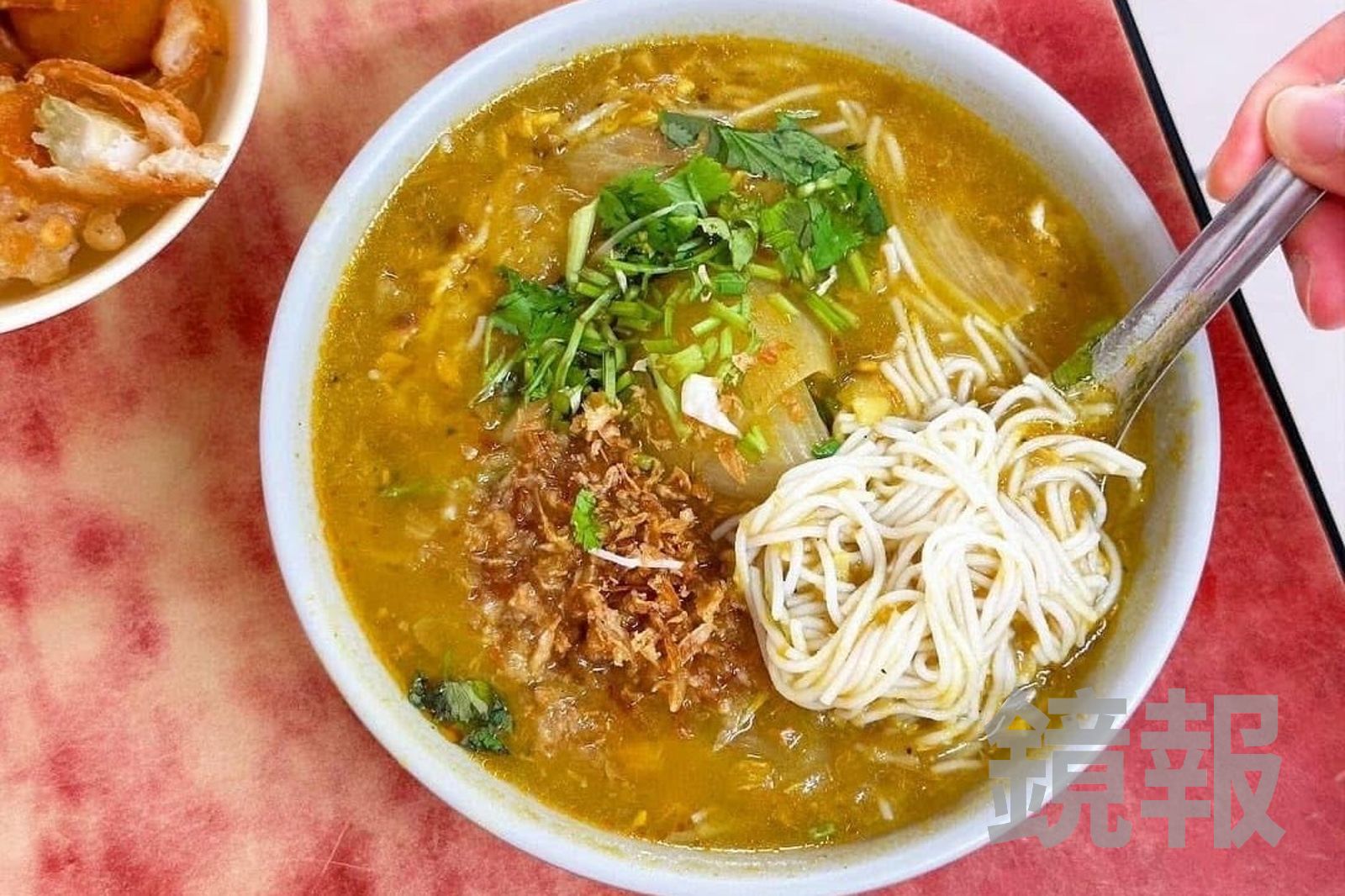 中和緬甸街必吃「六阿姨」魚湯麵！看不到魚肉卻鮮味爆棚