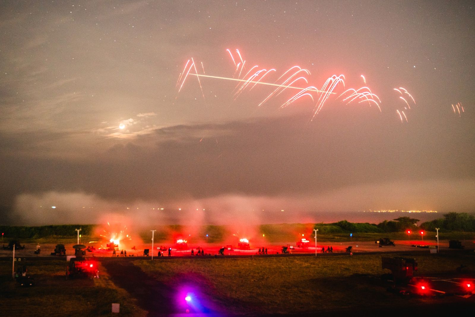 帕帕羅上將（Admiral Samuel Paparo）提出部署大量無人機與彈藥，將台灣海峽打造成「地獄景象」（Hellscape），阻礙共軍入侵。圖片翻攝自國防部發言人室臉書