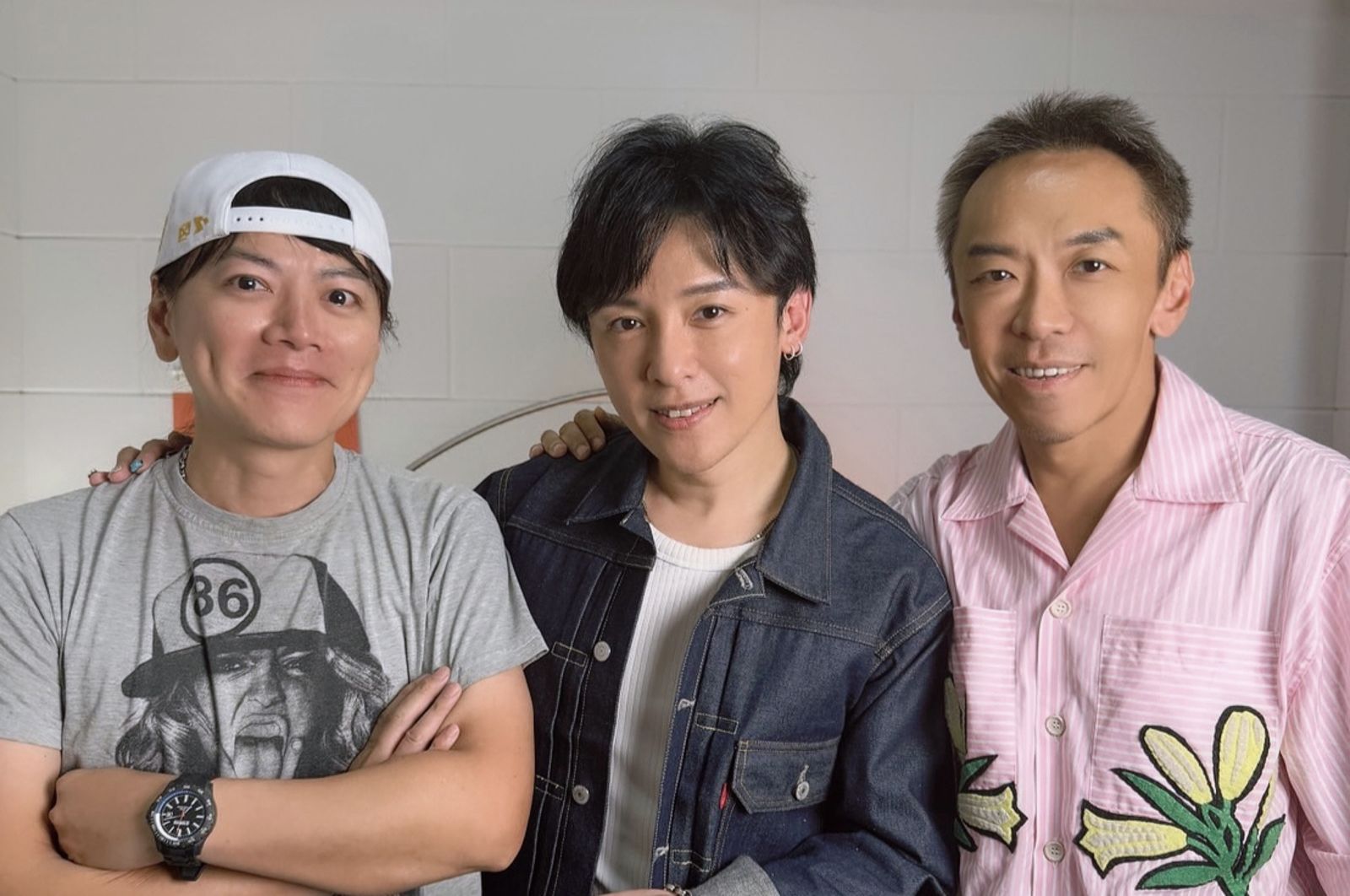 勞光宇(左起)、金志遙近日登上Podcast節目《哇!有事嗎》,接受主持人吳小帽訪問。圖/《哇!有事嗎》