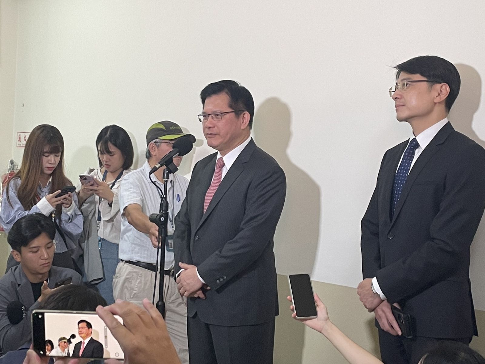 被點名接任閣揆　林佳龍未正面回應：盼朝野支持政府做好外交